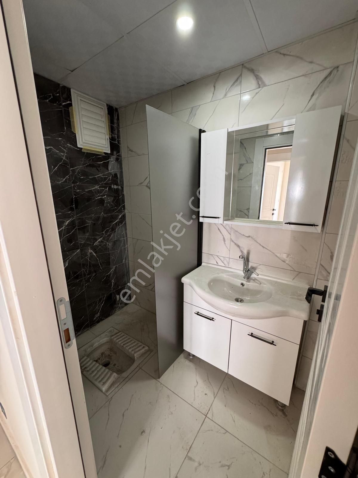 Fatma Ülken Gayri Menkulden Küçük Ali Mah De 3+1 Satilik Daire - Görsel 16