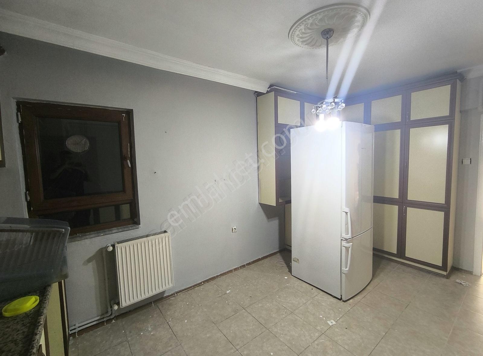 Detay Dan Erzurum Cumhuriyet Cad Satılık 3+1 Daire Ve Ofis - Görsel 8