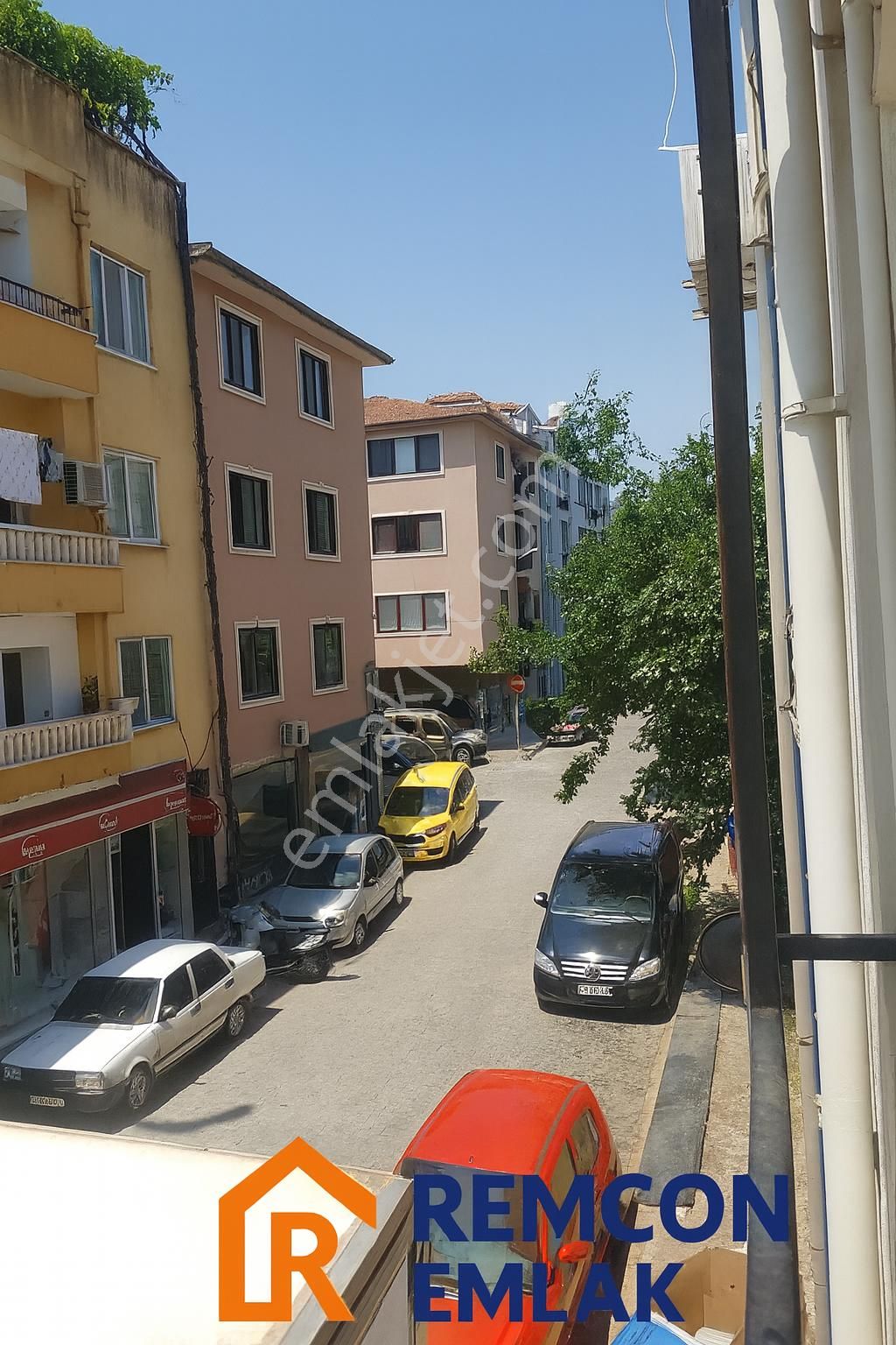 Şehir Merkezinde Satılık Ferah Daire 3+1 - Görsel 8