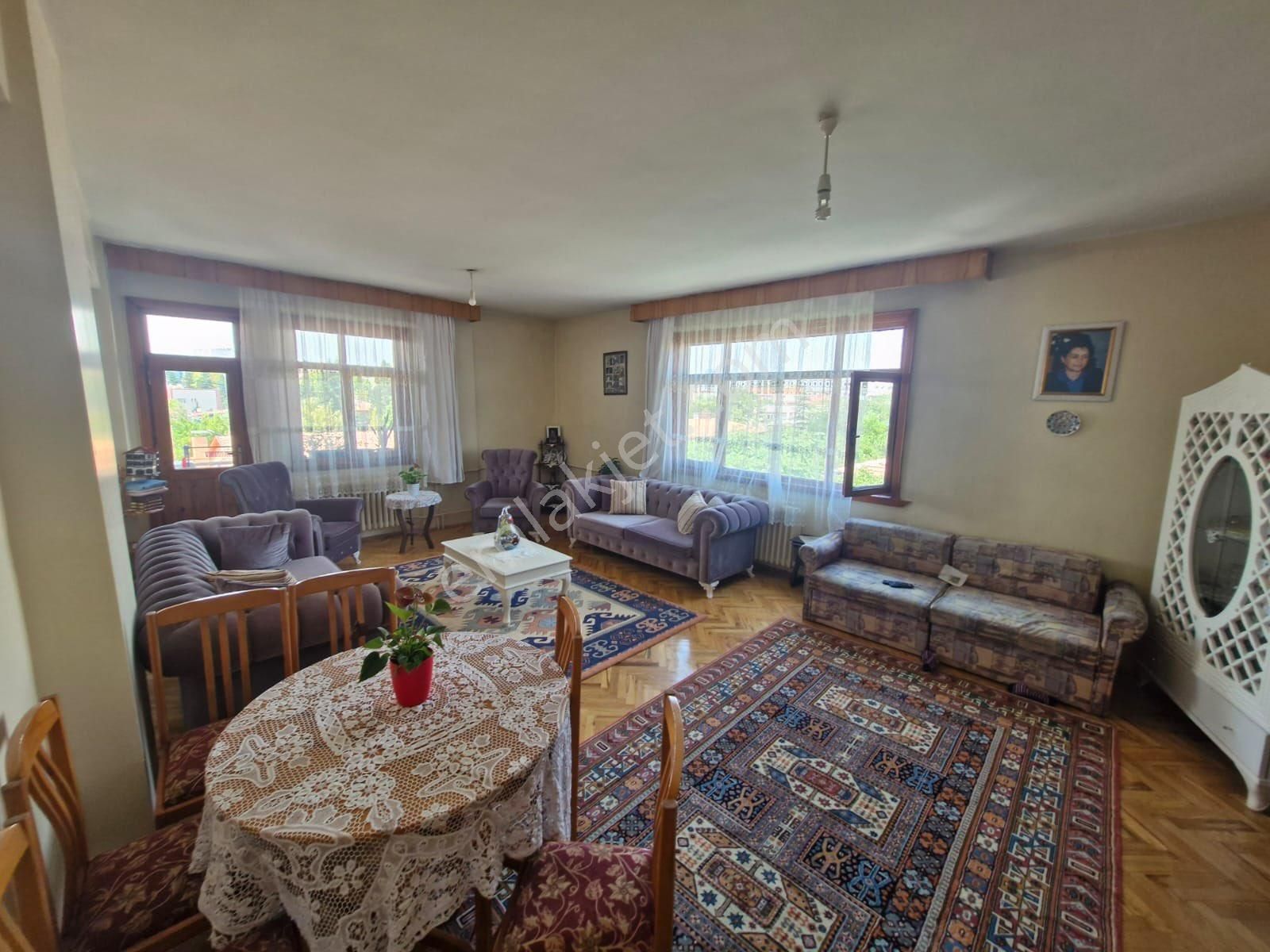 Konevi Mah Satılık Daire Anıt Hastanesi Arkası - Görsel 10