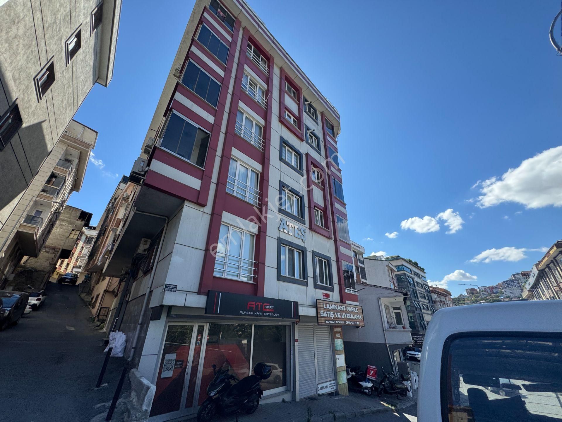 İstanbul Eyüpsultan Esentepe'de 3+2 Satılık Dubleks Daire