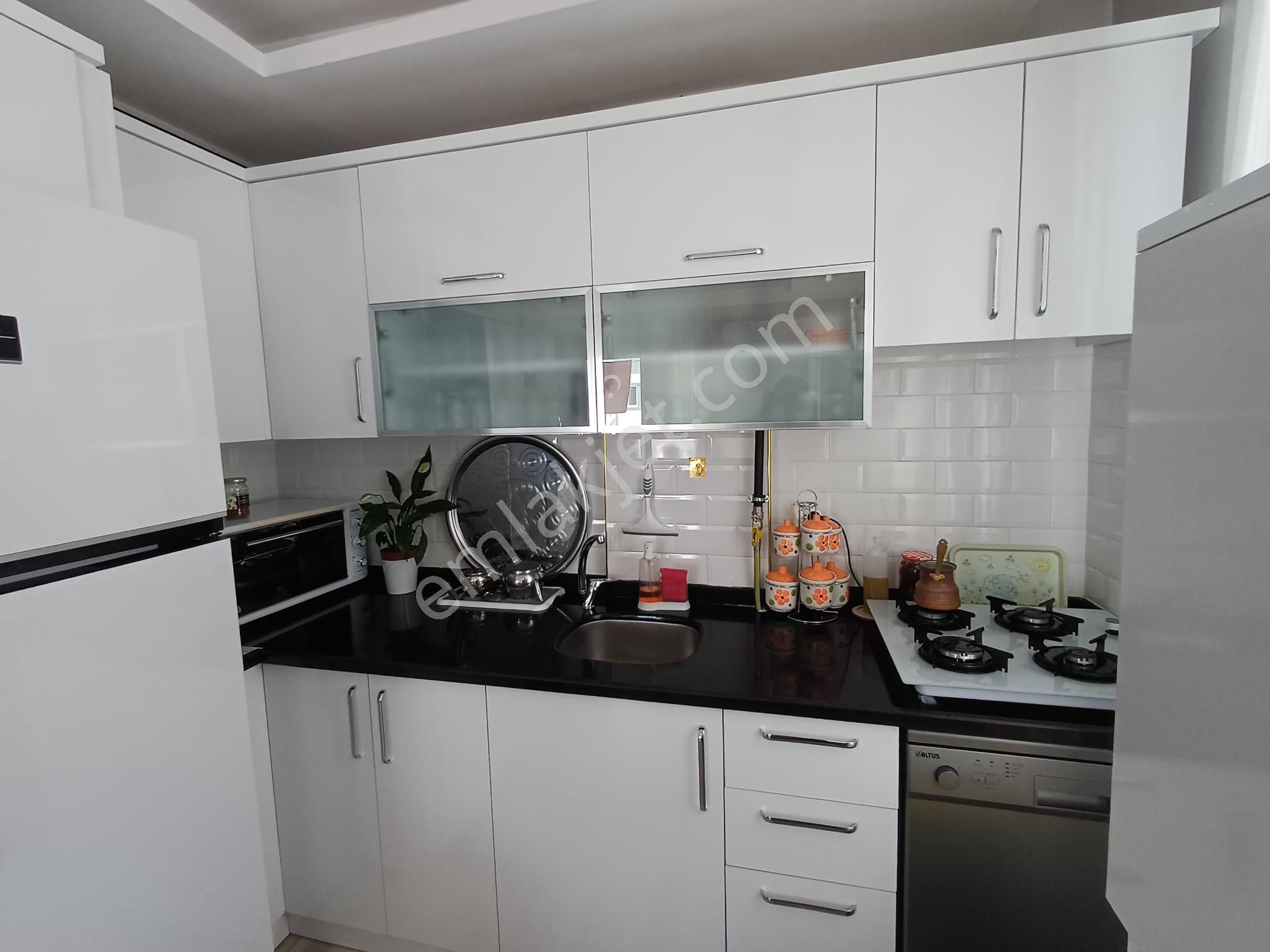 Adana Sarıçam Yeşiltepe 2+1 Doğalgazlı Okula Yola Yakın Fırsat Aylık Kiralık Daire