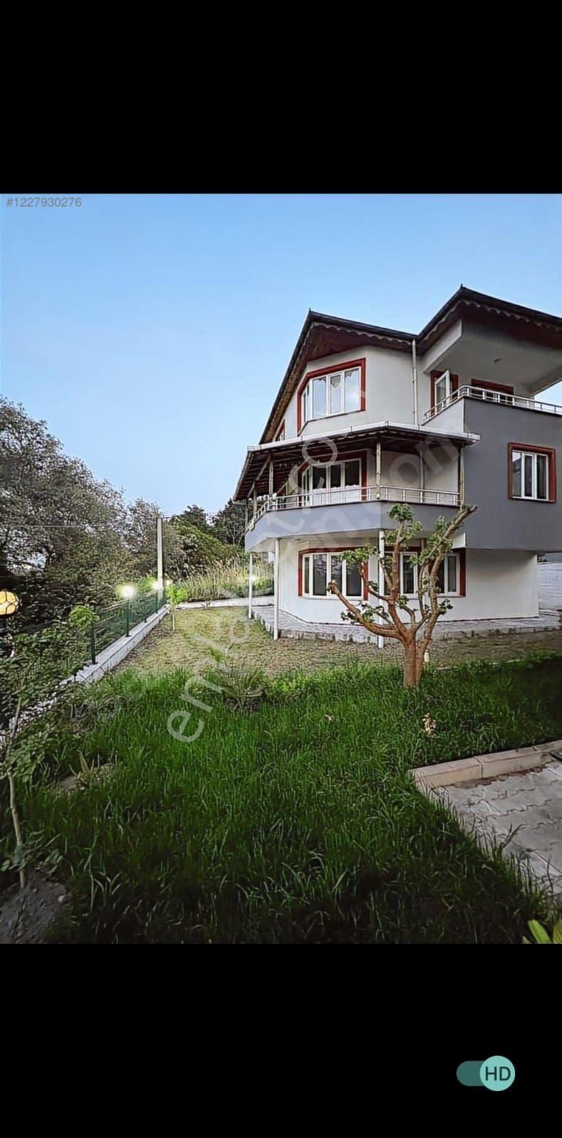 Bursa Mustafakemalpaşa Mahallelsinde 4+2 M2 Müstakil Villa Takasa Açık