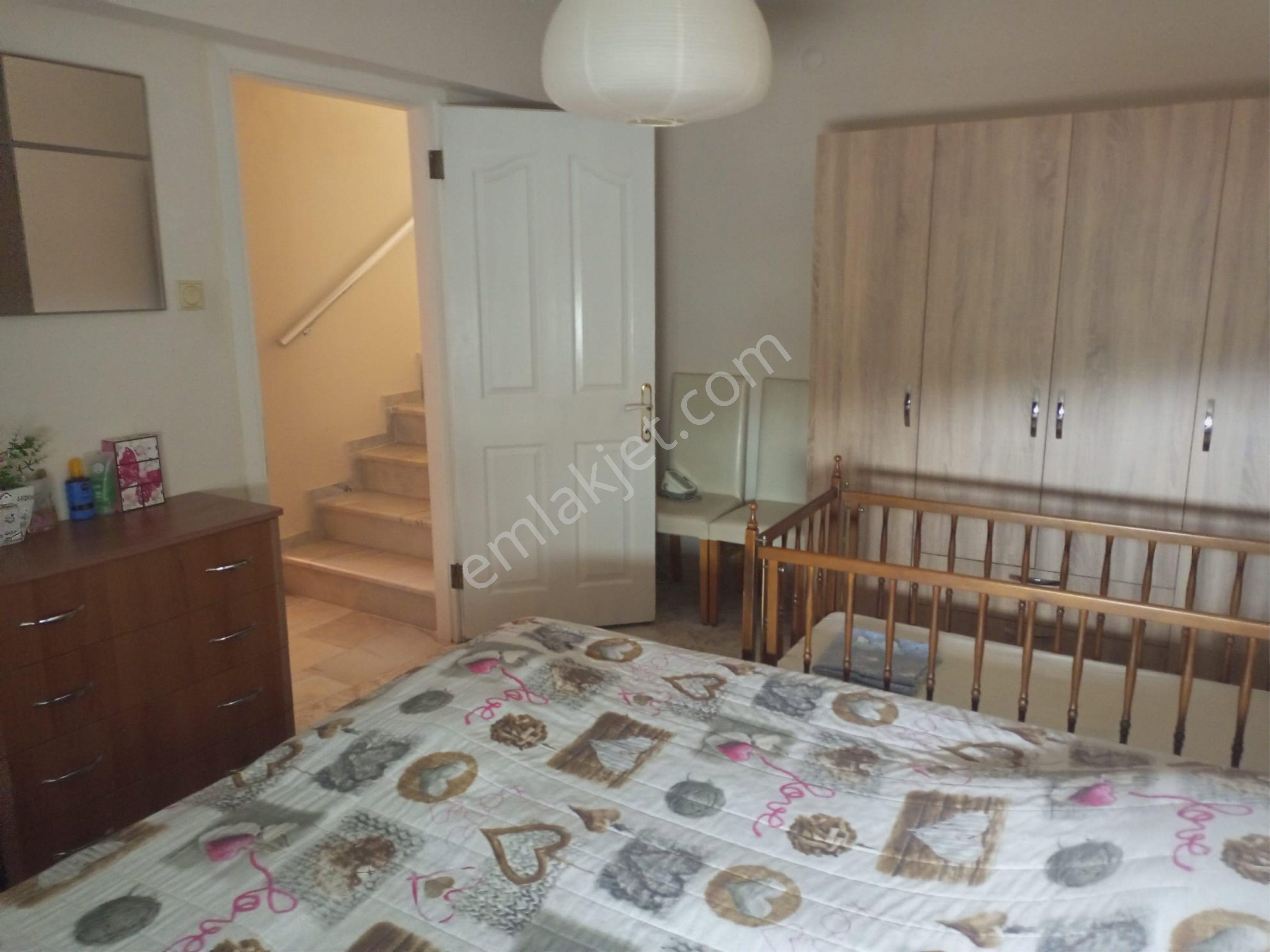 Deniz Ve Doğa Manzaralı 3+1 Tripleks Villa Denize Yürüme Mesafesinde - Görsel 17