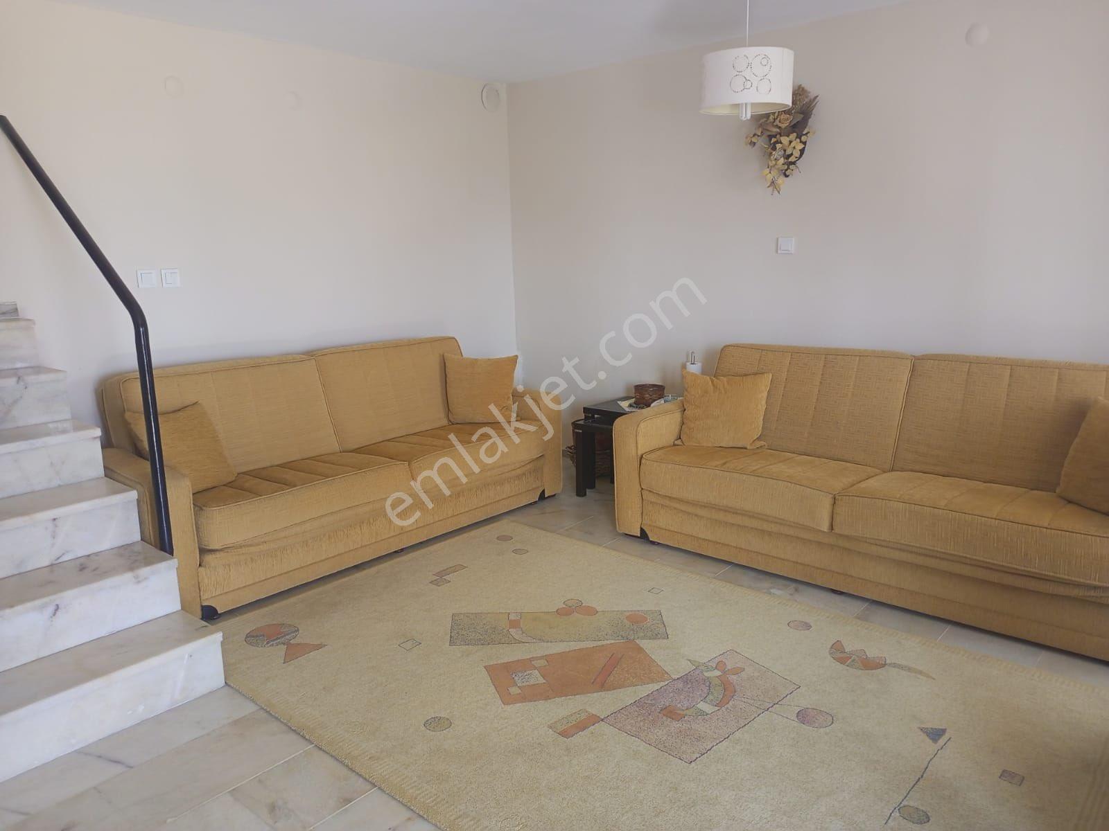 Deniz Ve Doğa Manzaralı 3+1 Tripleks Villa Denize Yürüme Mesafesinde - Görsel 15