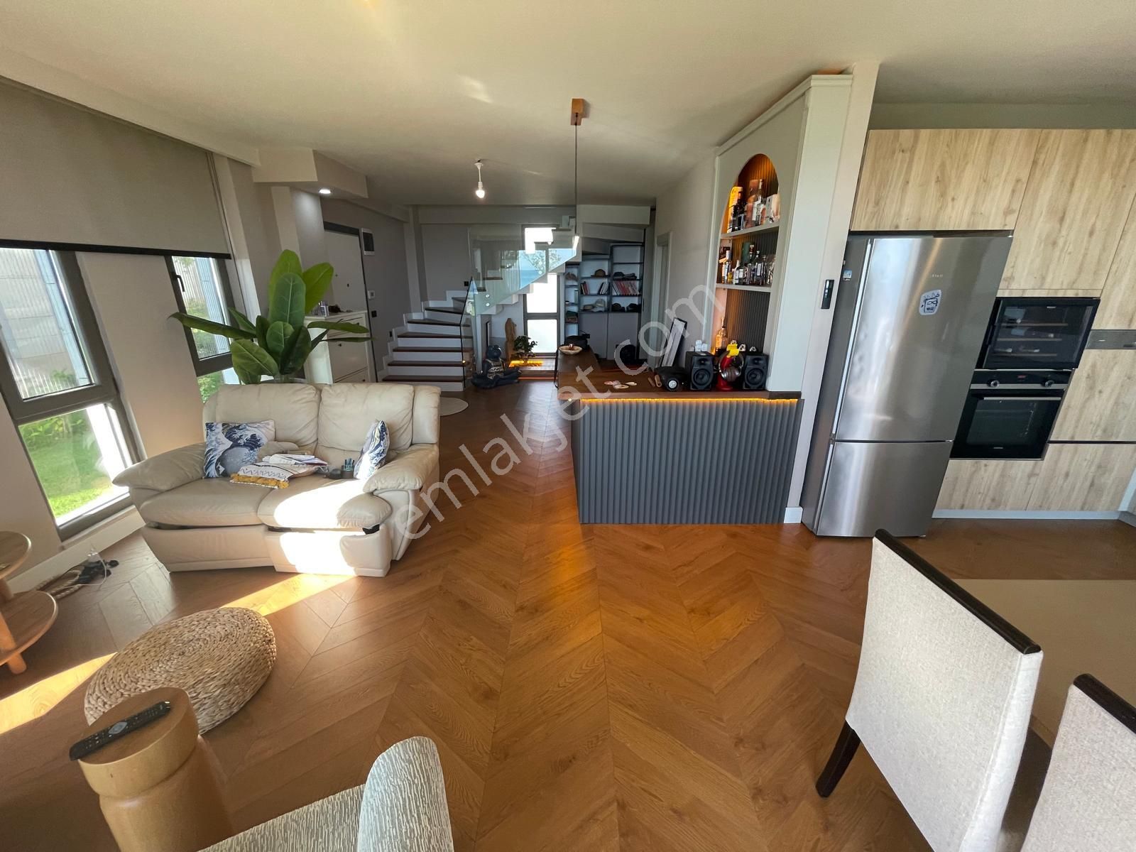 Poyraz Gayrimnekul'den Altınoluk'ta Deniz'e Satılık Müstakil Villa - Görsel 15