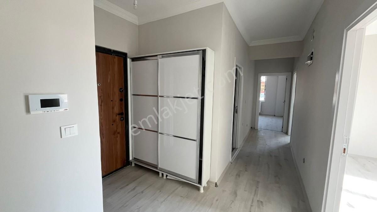 Anadolu Emlaktan Sanayi Üstünde 3+1 Sıfır Satılık Daire