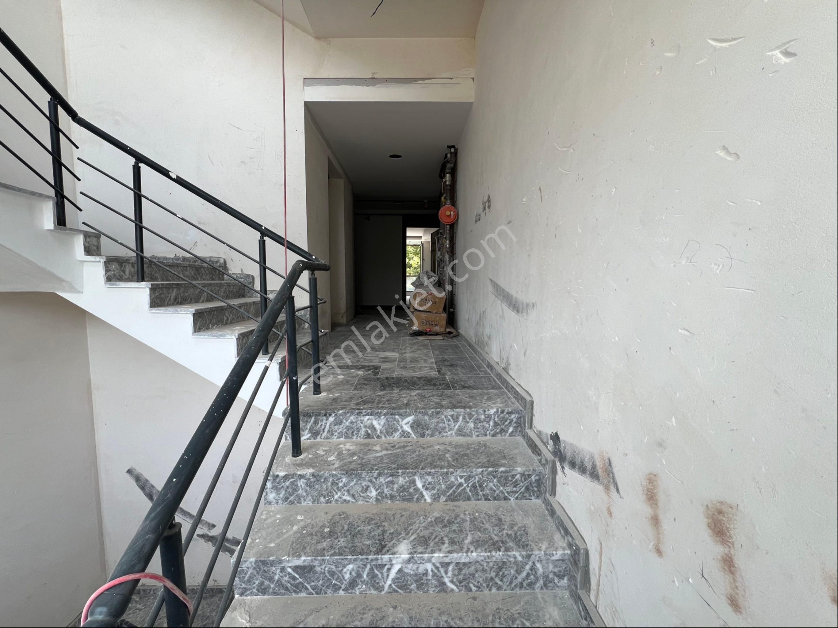 Roma’ Dan Fatih Mh Satılık Daire - Görsel 14