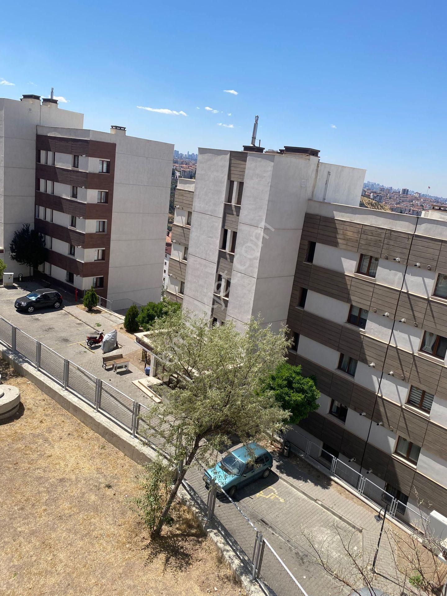 Krc'den Kısa Bloklarda Kiralık 3+1 Daire - Görsel 20