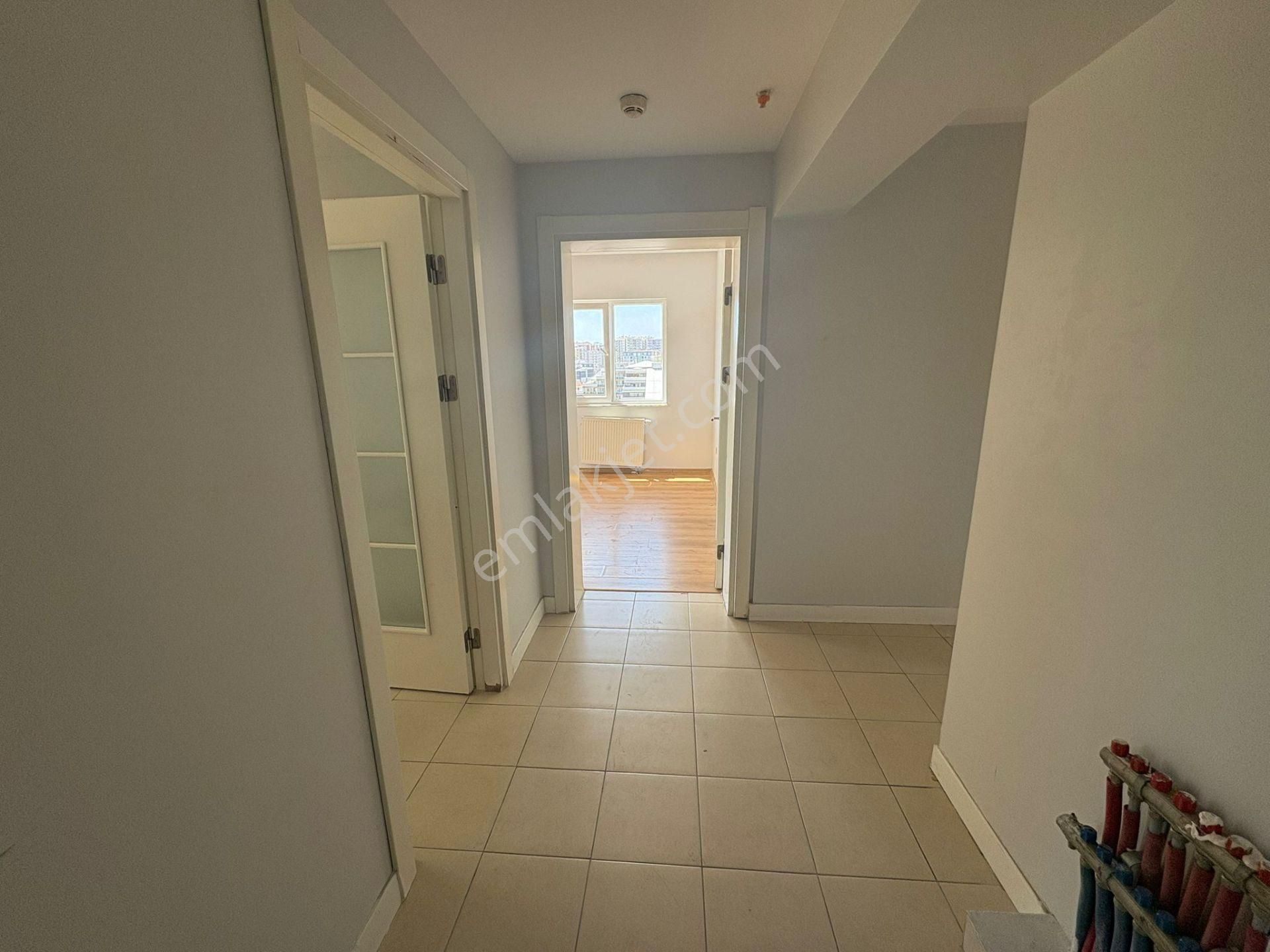 Esenyurt İnnovia 2 De Şehir Manzaralı, Kapalı Mutfak 2+1 Satılık Daire - Görsel 2