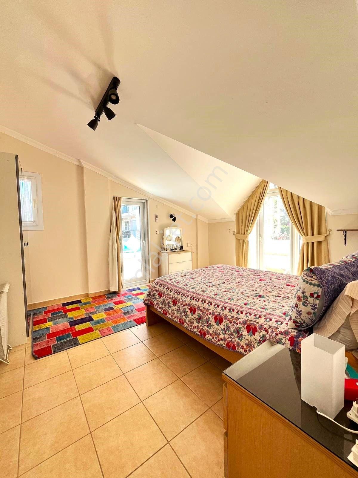 Muğla, Fethiye Patlangıç'da Manzaralı 3 Yatak Odalı Daire - Görsel 32