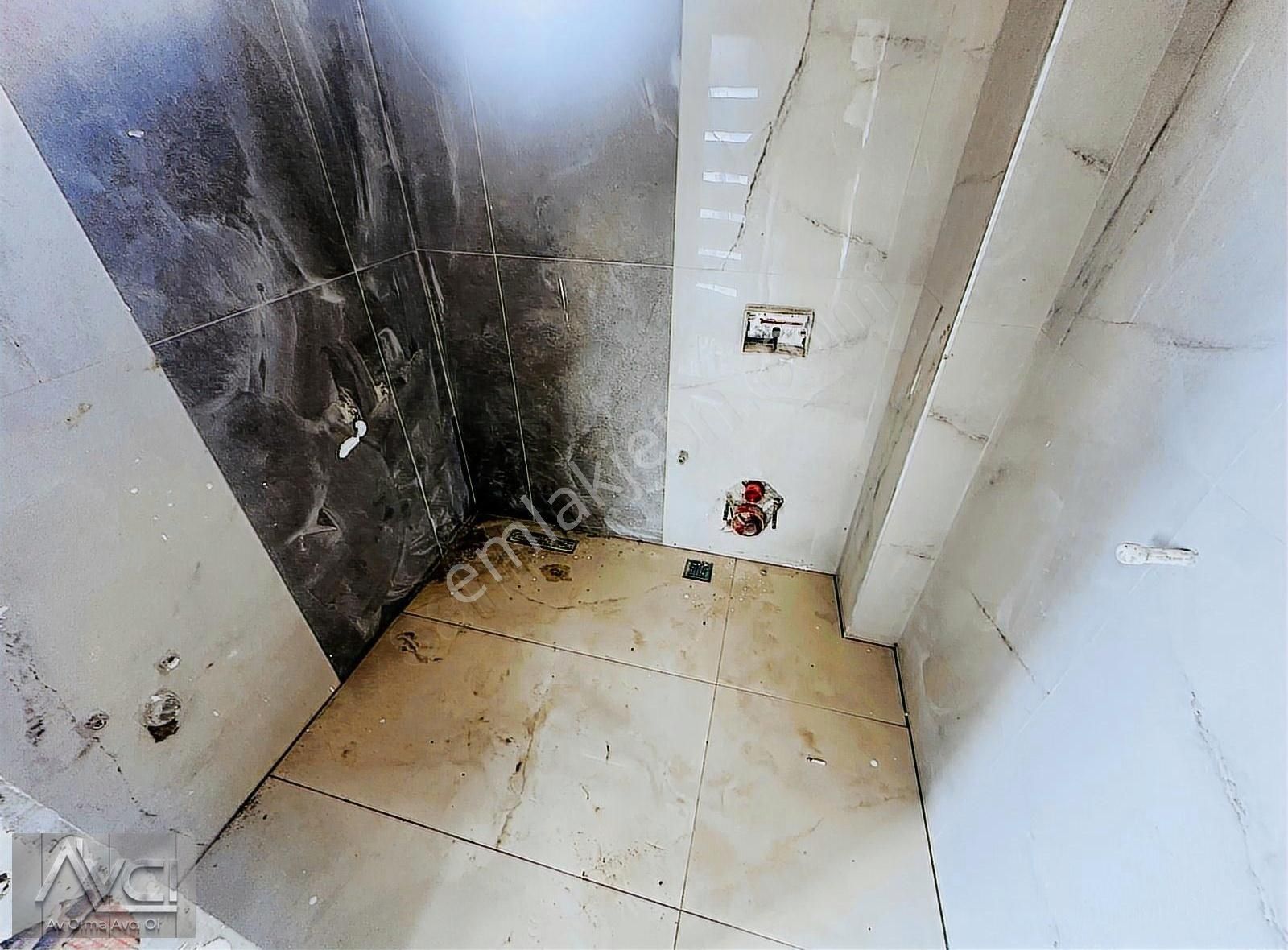 Avcı'dan Altınoluk Narlı'da 700m2 Arsa Havuzlu Müstakil Villa - Görsel 9