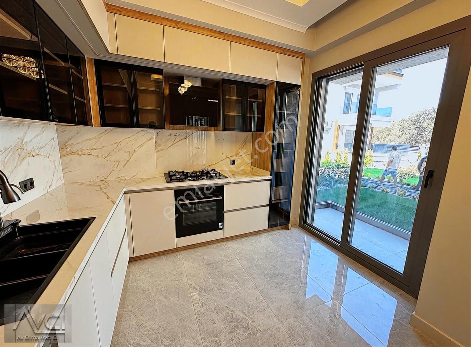 Avcı'dan Güre Tahtakuşlar Deniz 400mt Müstakil Havuzlu 4+1 Villa - Görsel 16