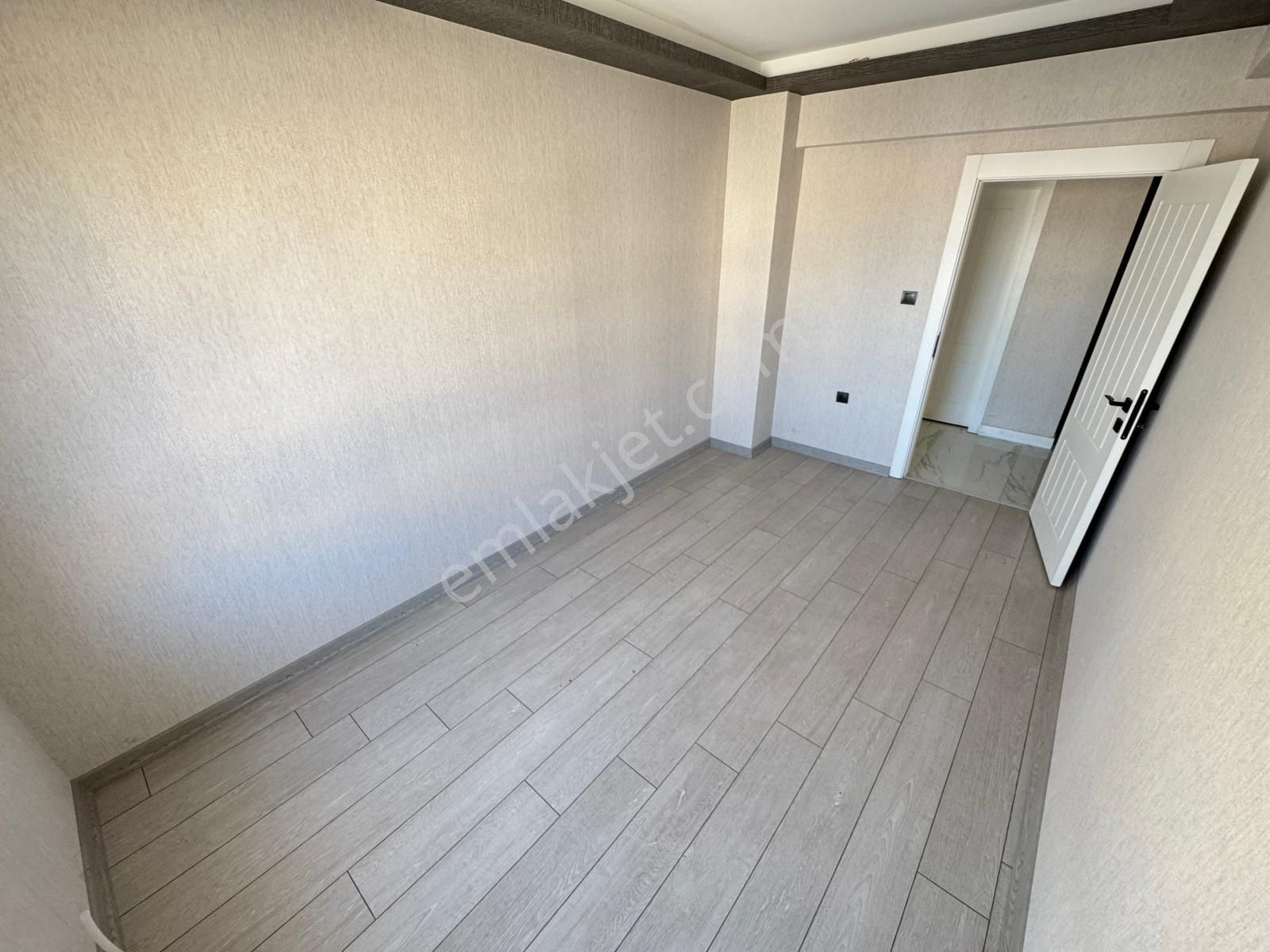 Bağlum Bulvarı Yakınında Cadde Üzeri Full Lüks Yapılı 3+1 Daire! - Görsel 10