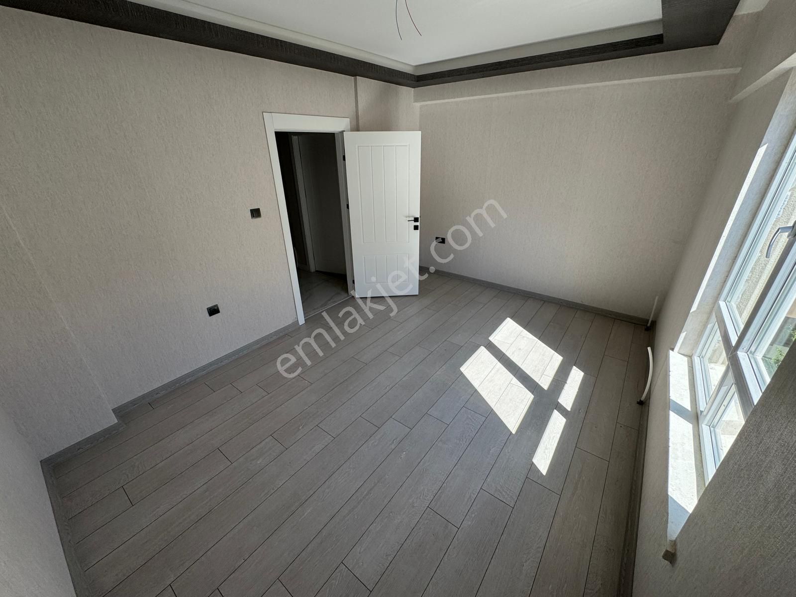 Bağlum Bulvarı Yakınında Cadde Üzeri Full Lüks Yapılı 3+1 Daire! - Görsel 14