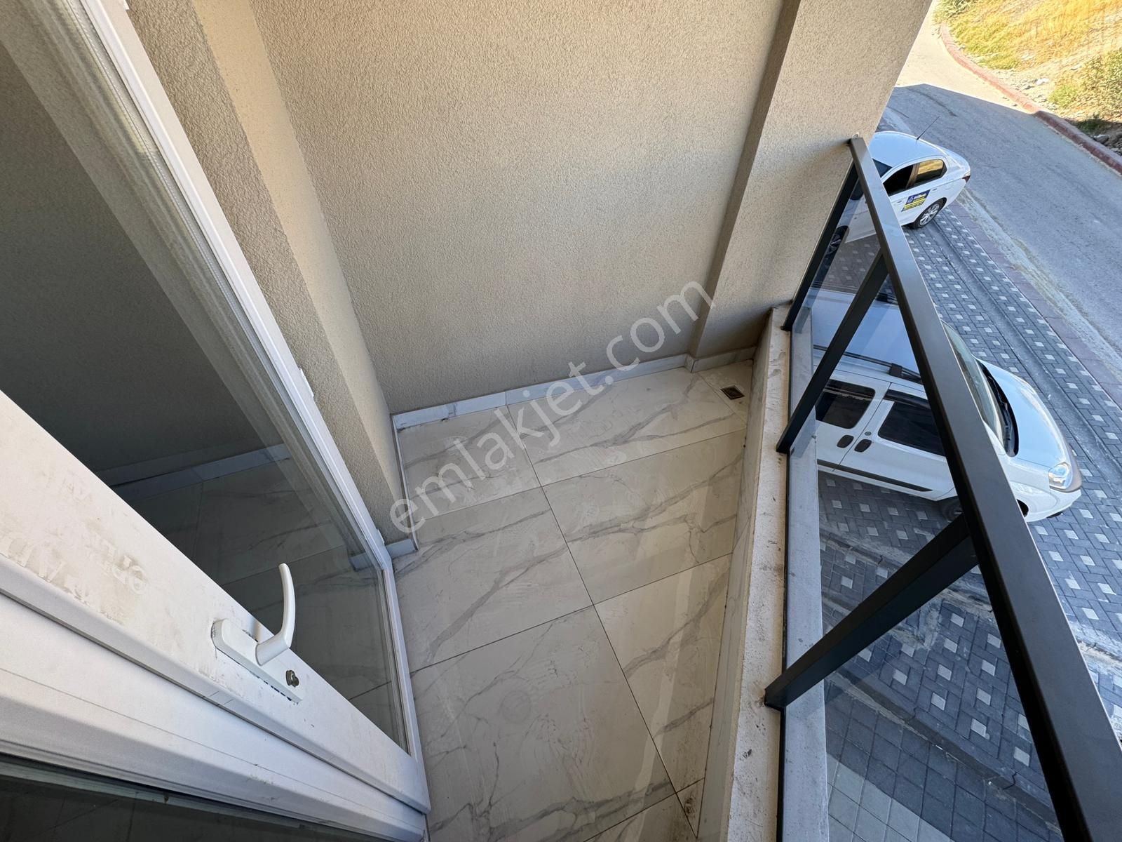 Bağlum Bulvarı Yakınında Cadde Üzeri Full Lüks Yapılı 3+1 Daire! - Görsel 5