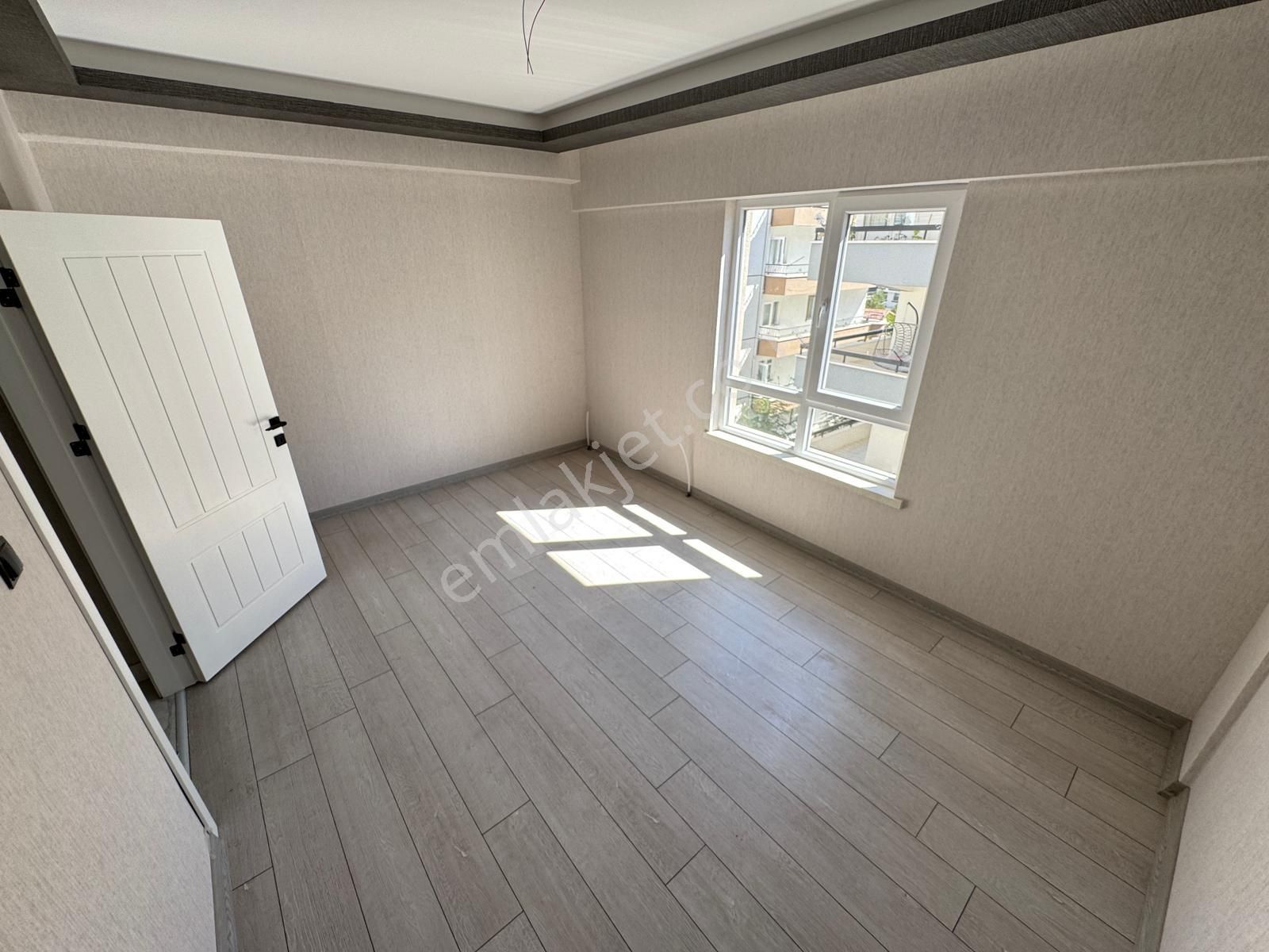 Bağlum Bulvarı Yakınında Cadde Üzeri Full Lüks Yapılı 3+1 Daire! - Görsel 18