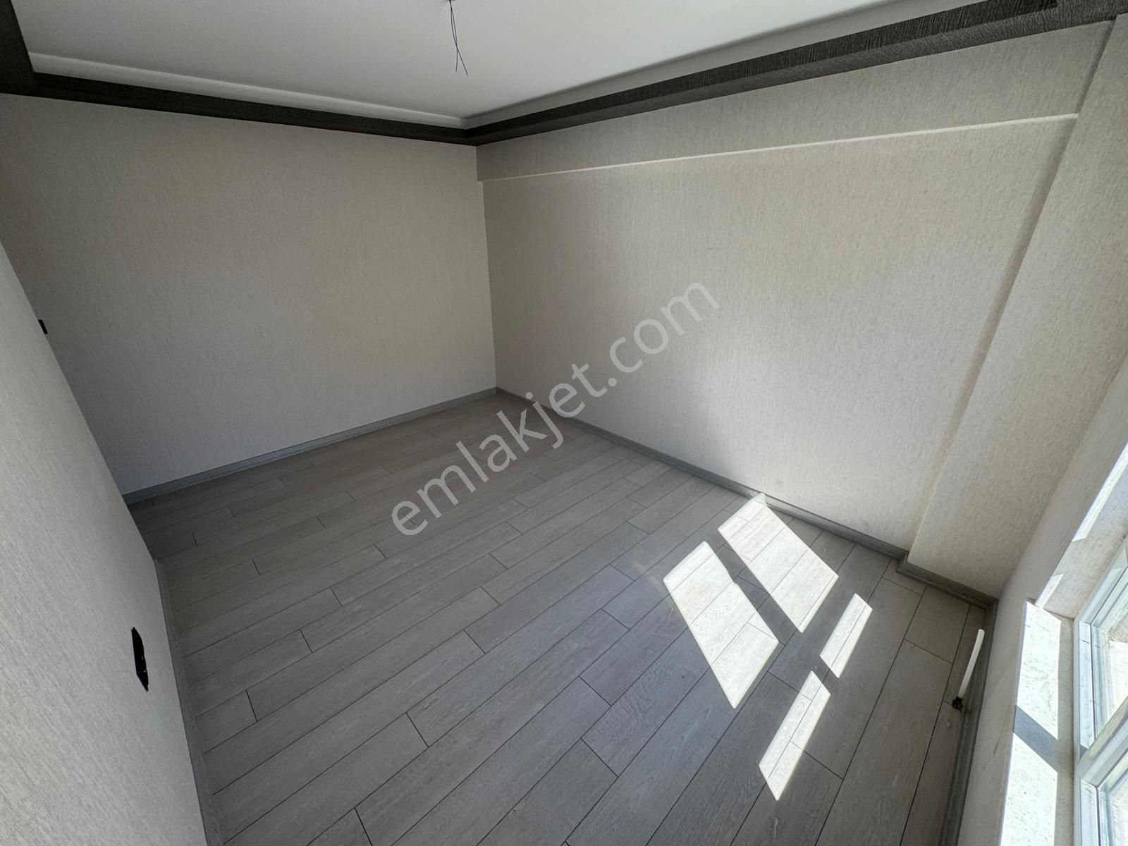 Bağlum Bulvarı Yakınında Cadde Üzeri Full Lüks Yapılı 3+1 Daire! - Görsel 15