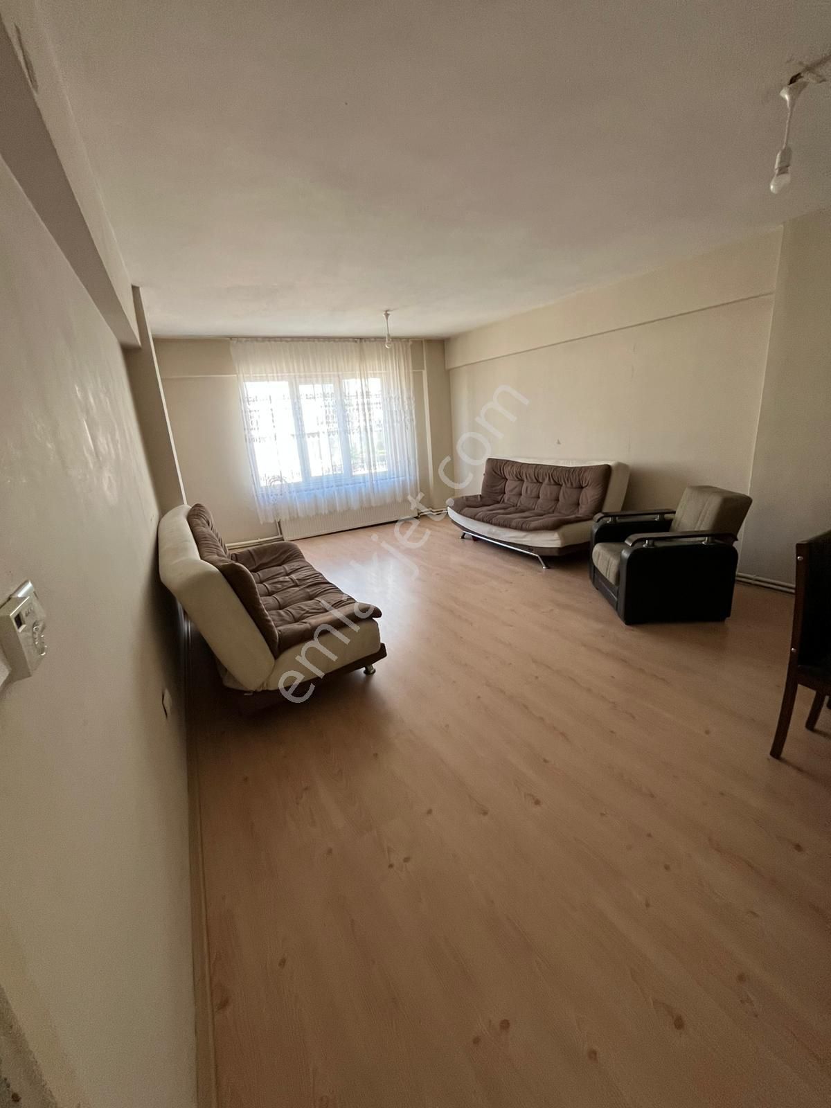 Çarşı Merkezde X Geniş X Balkonlu X Kiralık Daire