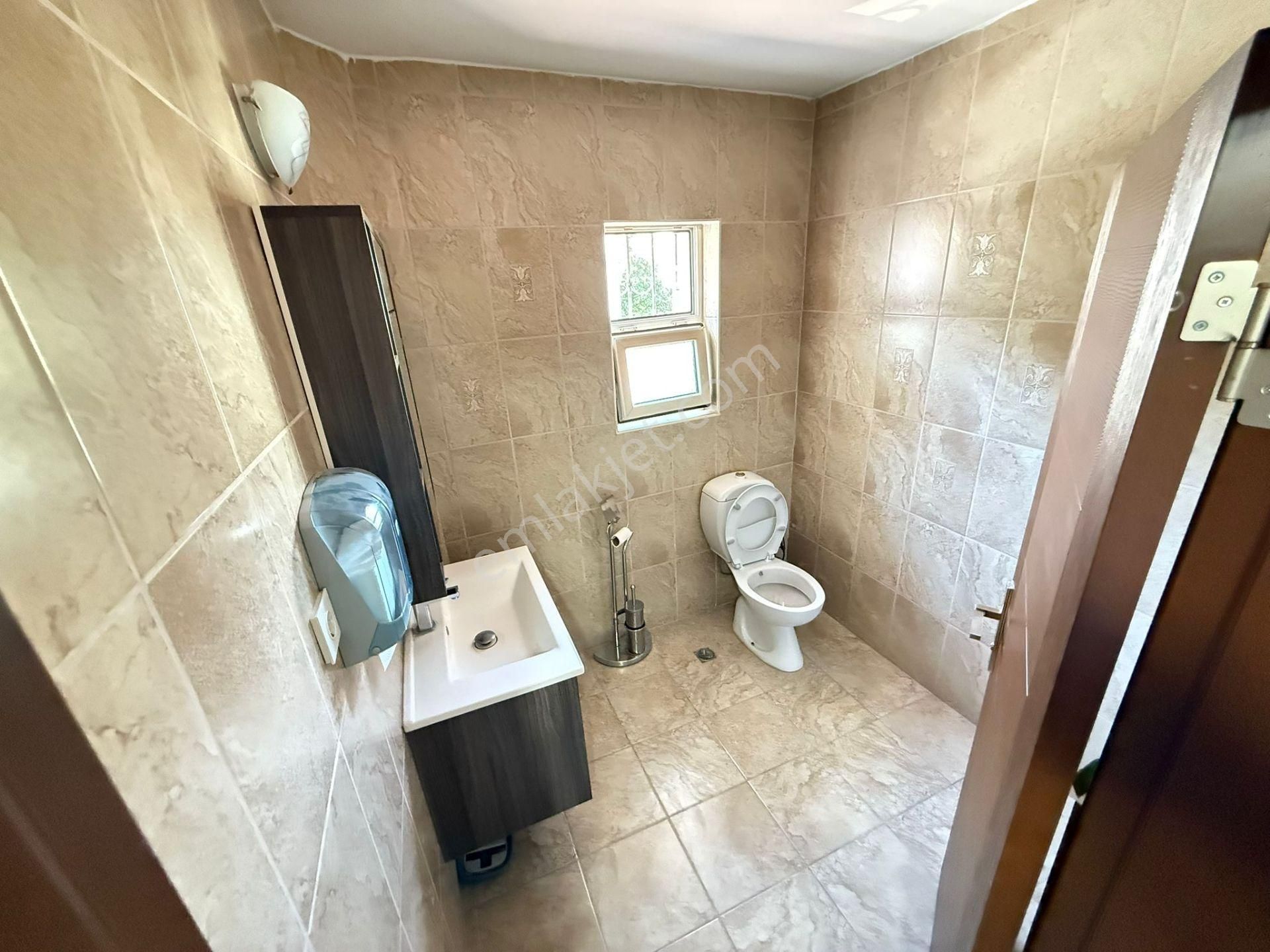 Rıza Acar'dan Velüx Avm Yanında Köşe Bahçeli Full Yapılı Müstakil - Görsel 34