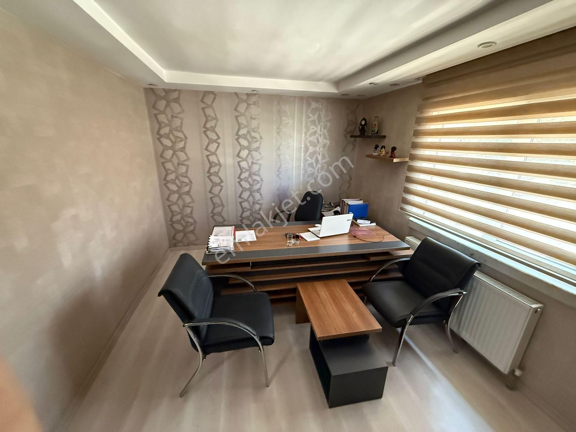 Rıza Acar'dan Velüx Avm Yanında Köşe Bahçeli Full Yapılı Müstakil - Görsel 23