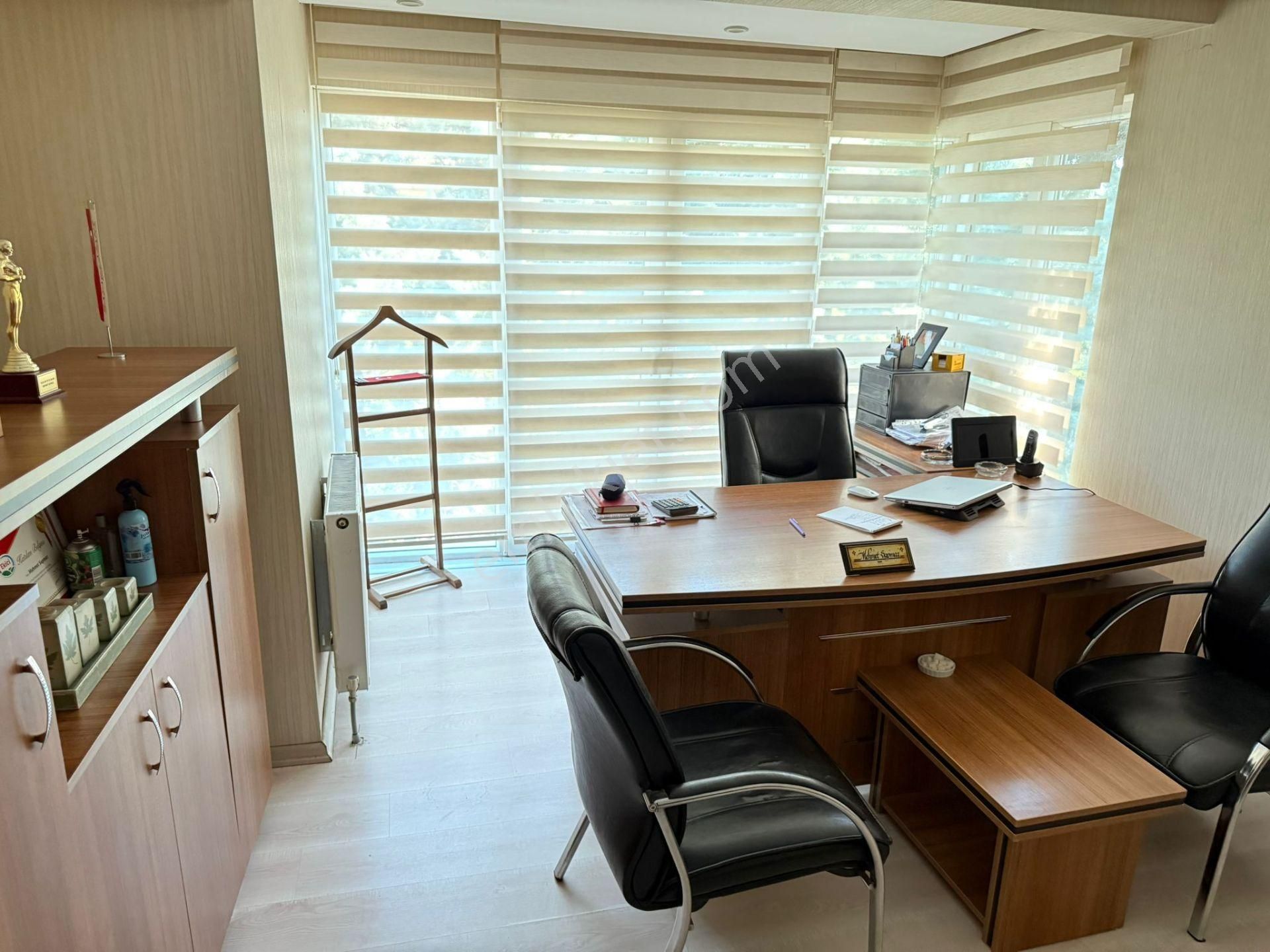 Rıza Acar'dan Velüx Avm Yanında Köşe Bahçeli Full Yapılı Müstakil - Görsel 20