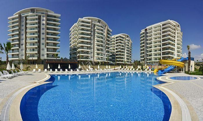 Alanya Avsallar Mah. Denize Yakın Aktiviteli Satılık 1+1 Mobilyalı Daire