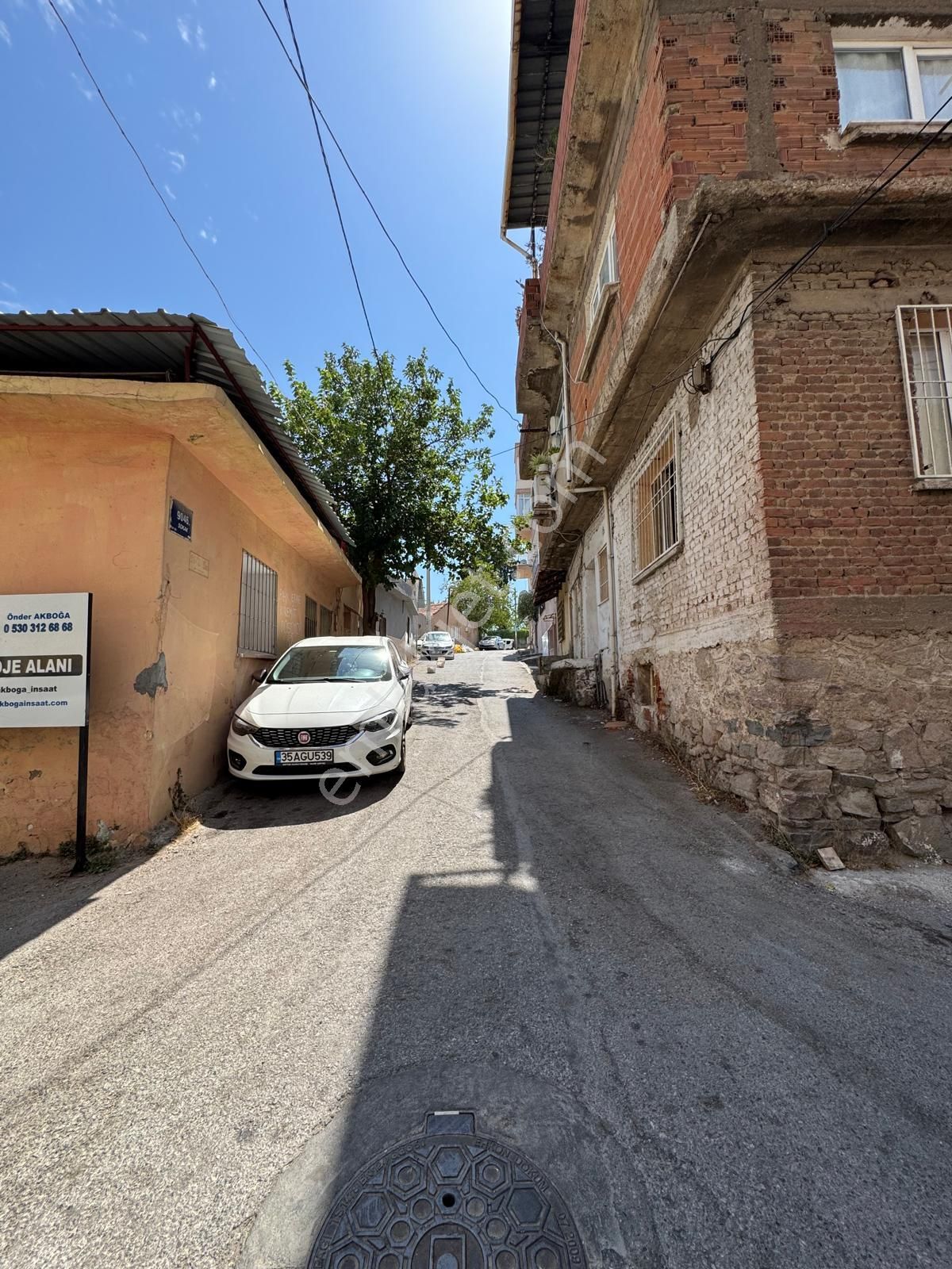 İzmir Karabağlar Yeşilyurt Mah.de Satılık 79m2 3 Katlı Mustakil - Görsel 35