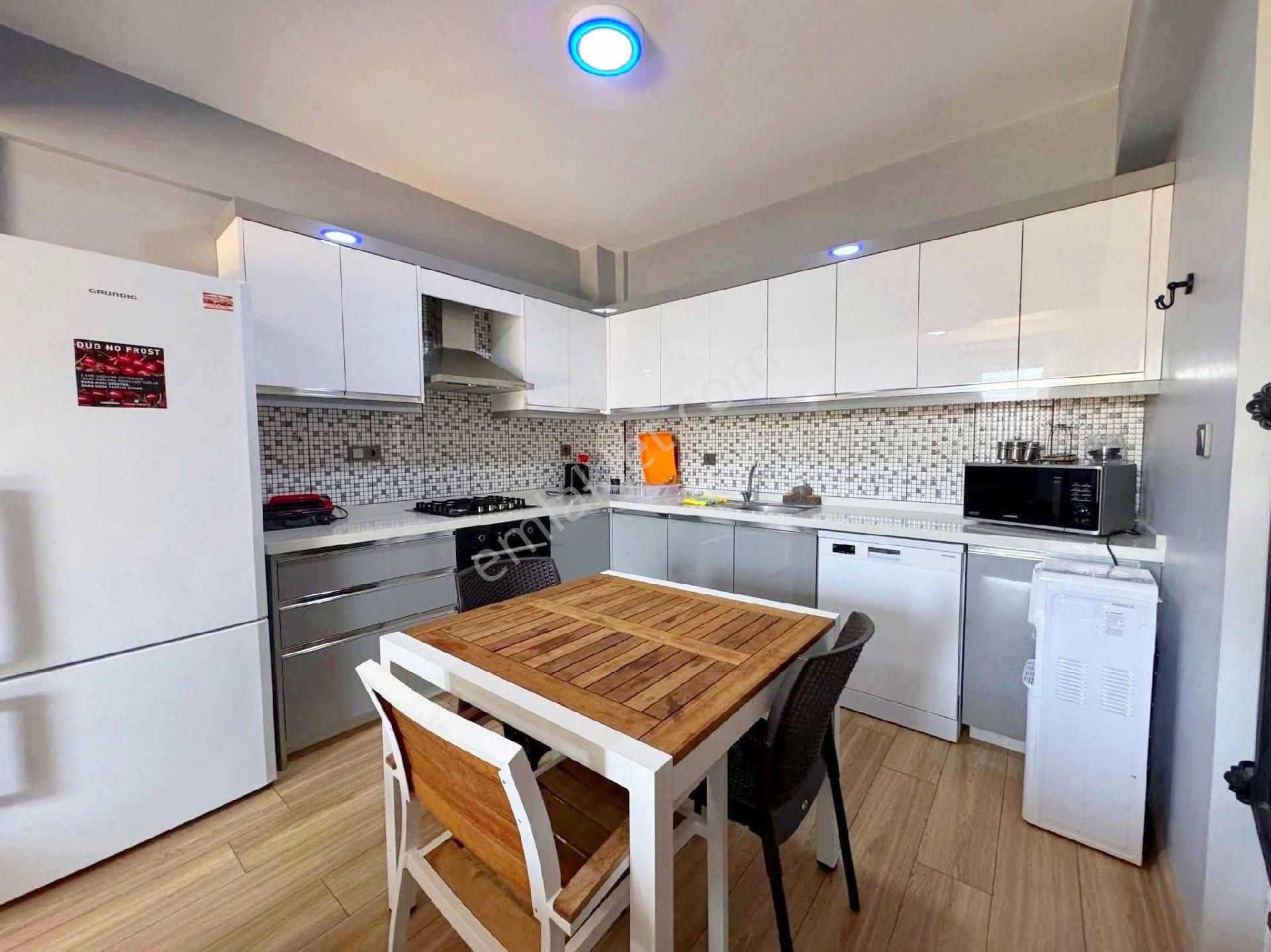 Davutlar Merkez Havuzlu Site Dublex - Görsel 13