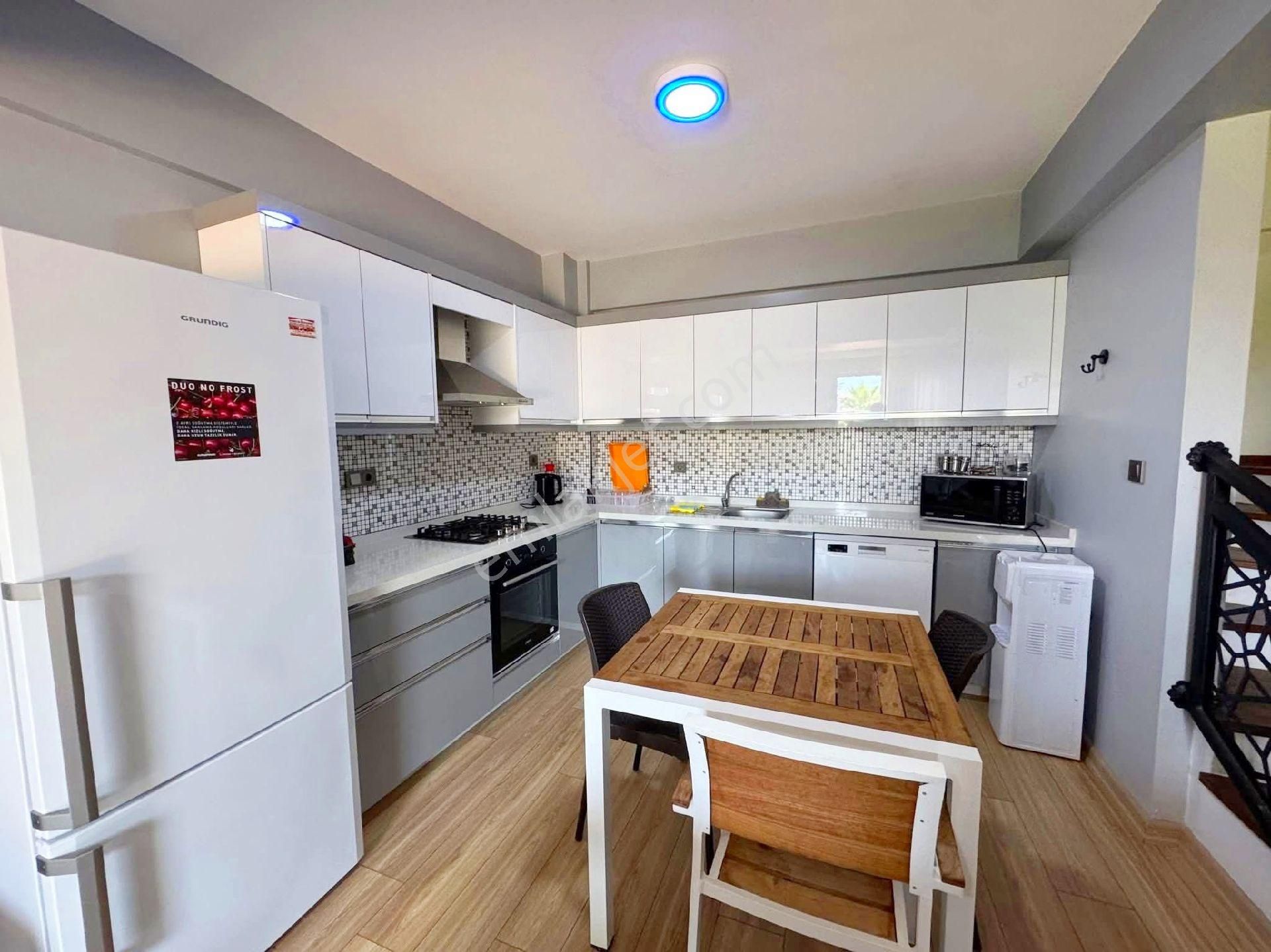 Davutlar Merkez Havuzlu Site Dublex - Görsel 6