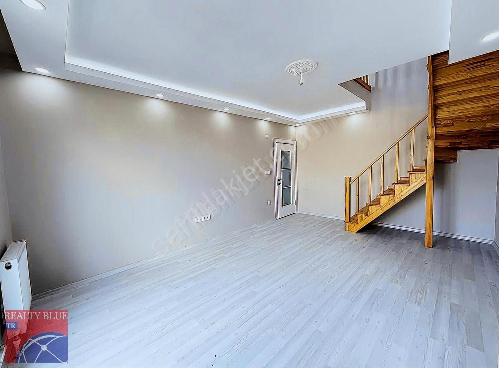 Kiralık Üst Dubleks 4+1 Sancaktepe Akpınar Mh