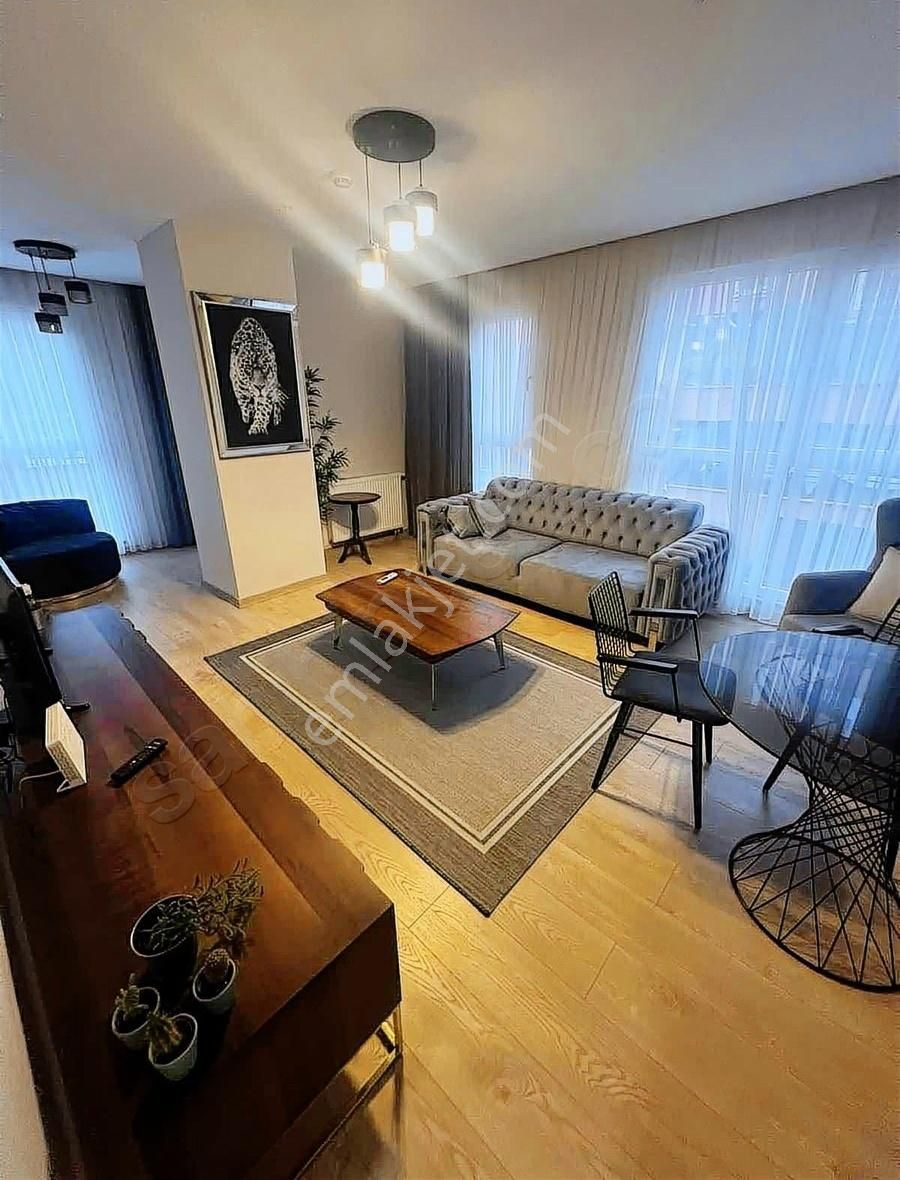 4 Levent'te Kiralık 2+1 Eşyalı Lüks Rezidans Daire Geniş