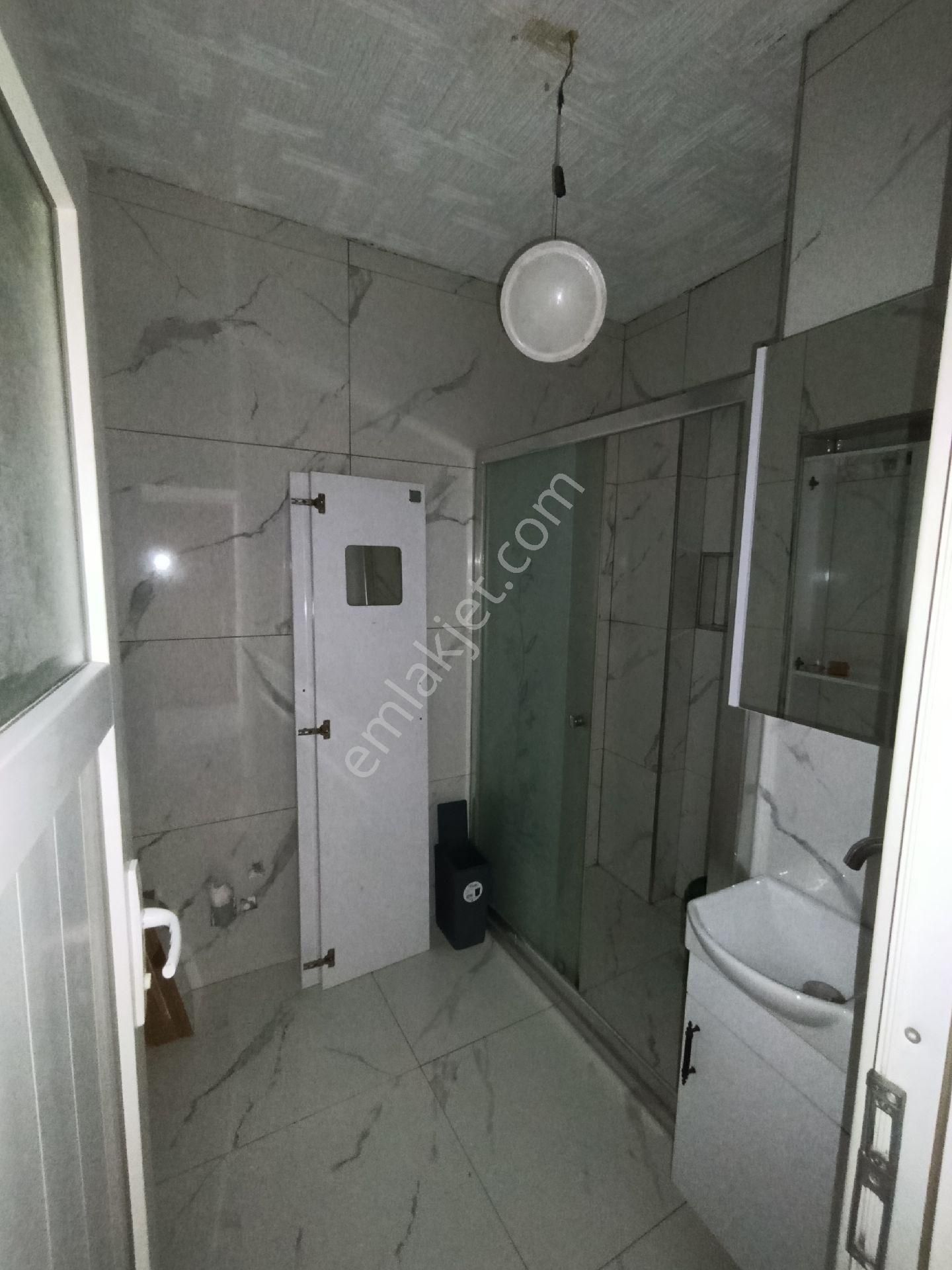 Araz Gayrimenkul 75 Yıl Mahallesinde Satılık Bodrum Daire - Görsel 14