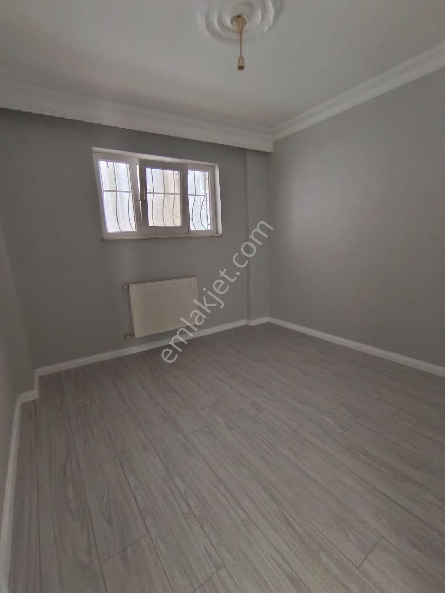 Araz Gayrimenkul 75 Yıl Mahallesinde Satılık Bodrum Daire - Görsel 5