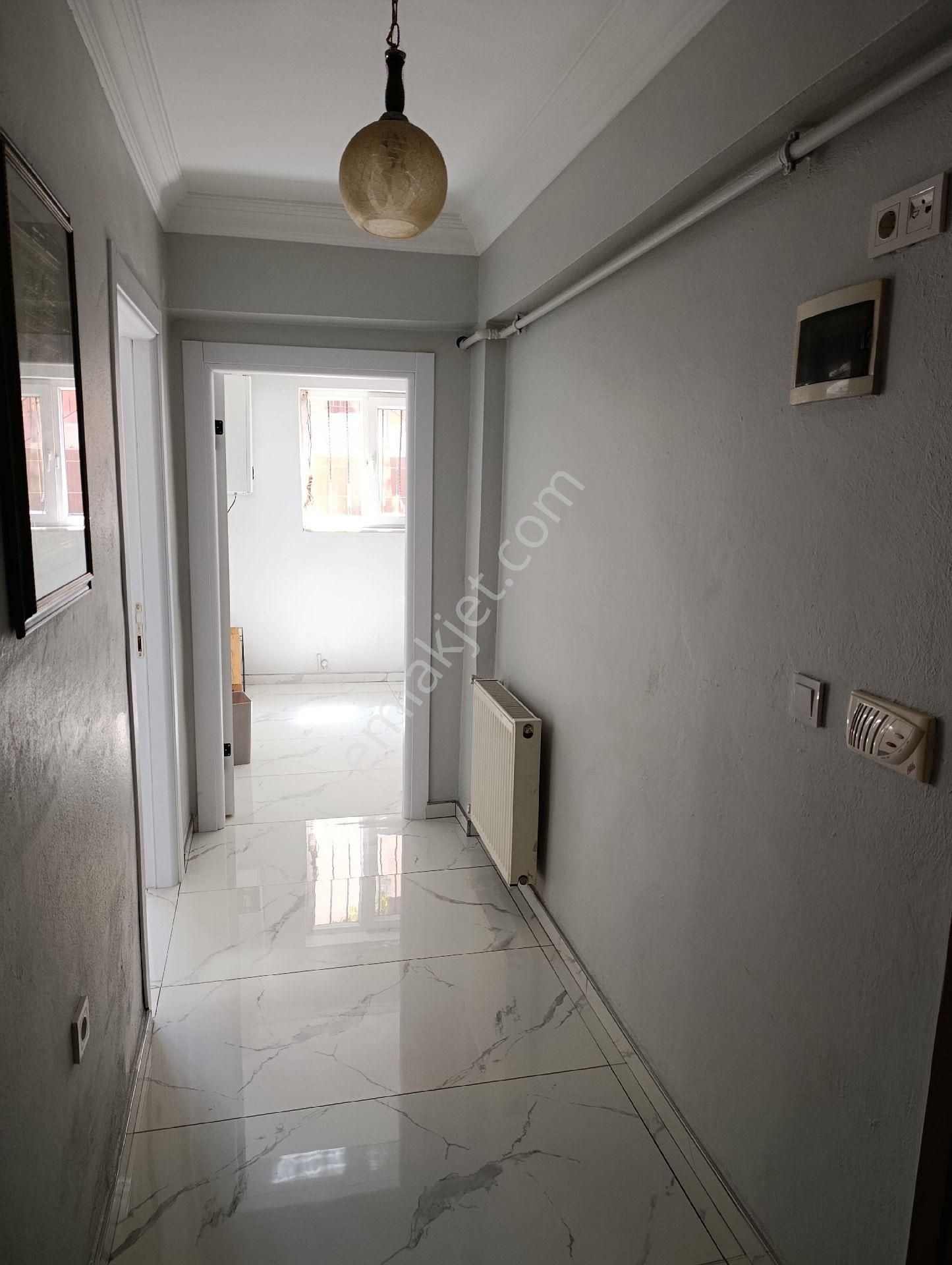 Araz Gayrimenkul 75 Yıl Mahallesinde Satılık Bodrum Daire - Görsel 17