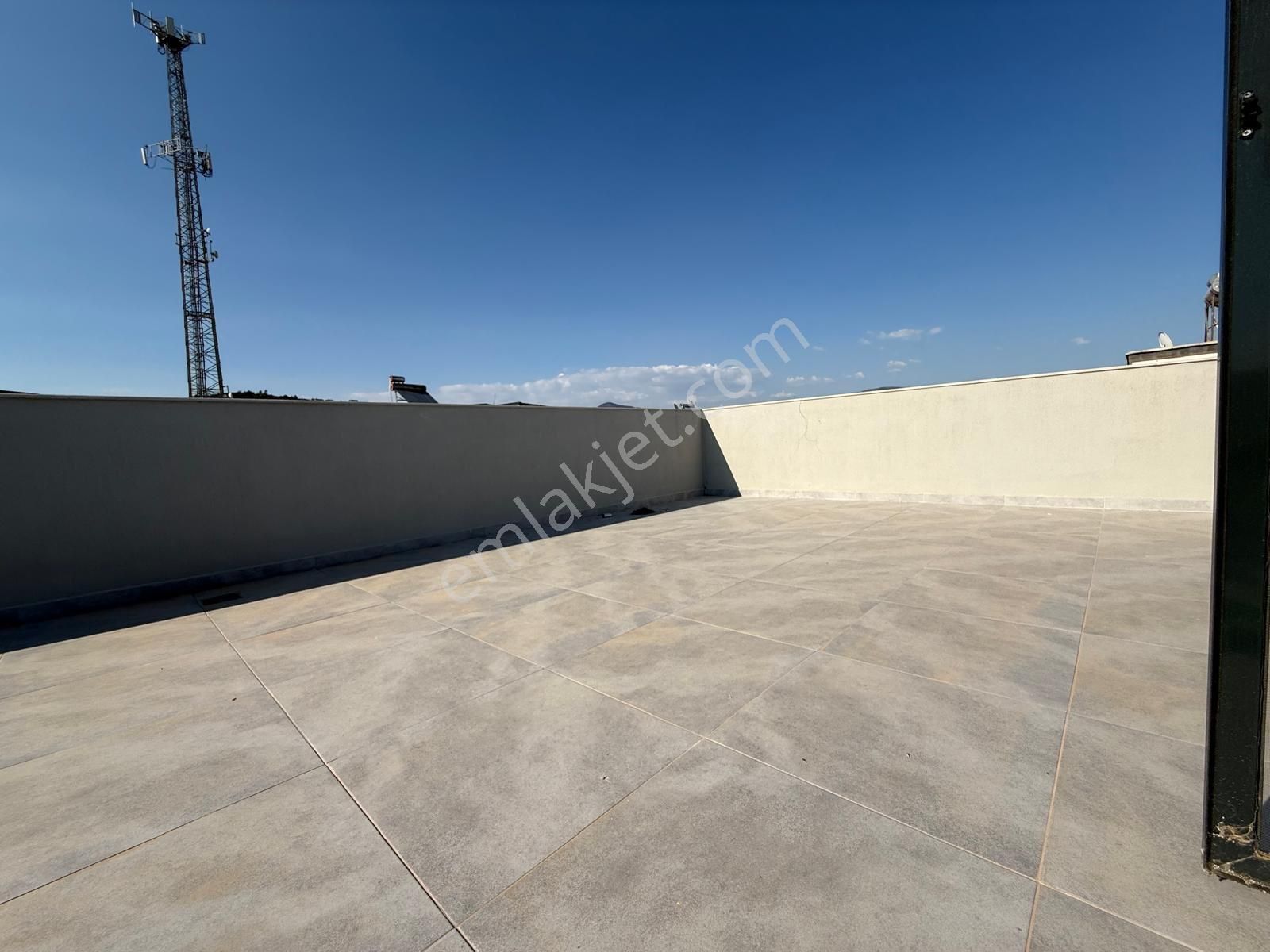 Seferihisar Doğanbeyde Satılık Müstakil 3+1 Villa / Tamamen Tek Bağımskz - Görsel 31