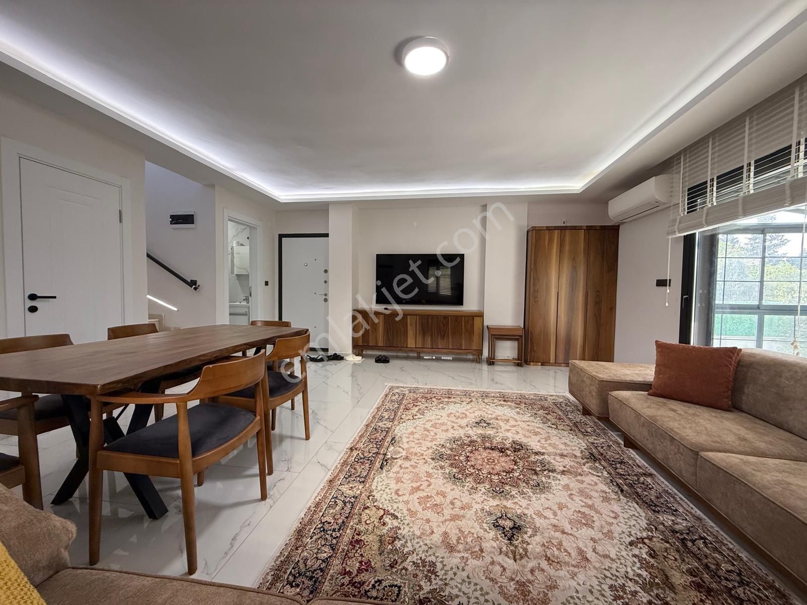 Seferihisar Doğanbeyde Satılık Müstakil 3+1 Villa / Tamamen Tek Bağımskz - Görsel 17