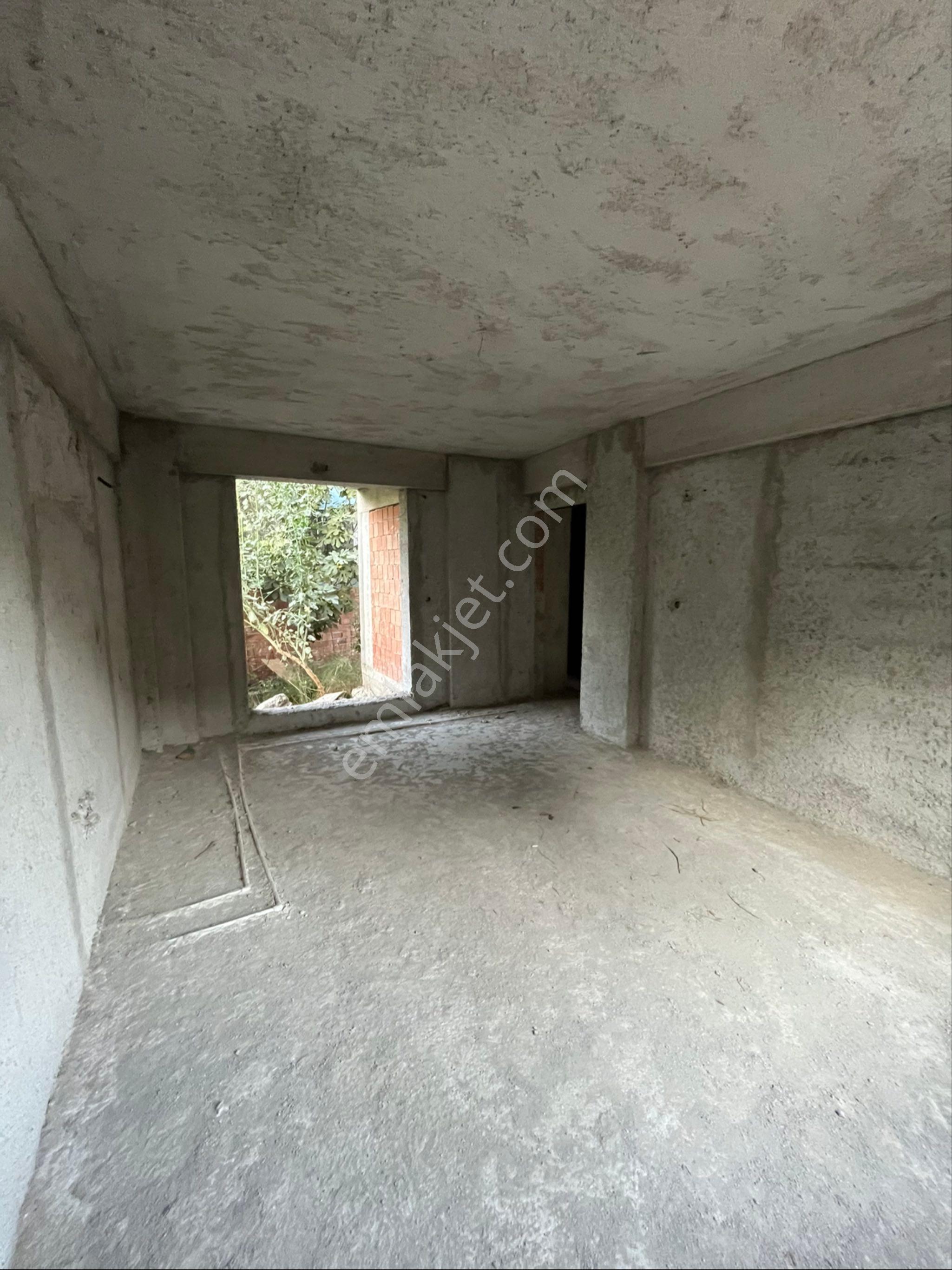 Bozyurt Mahallesinde Satılık Kaba İnşaatı Bitmiş Villa - Görsel 15