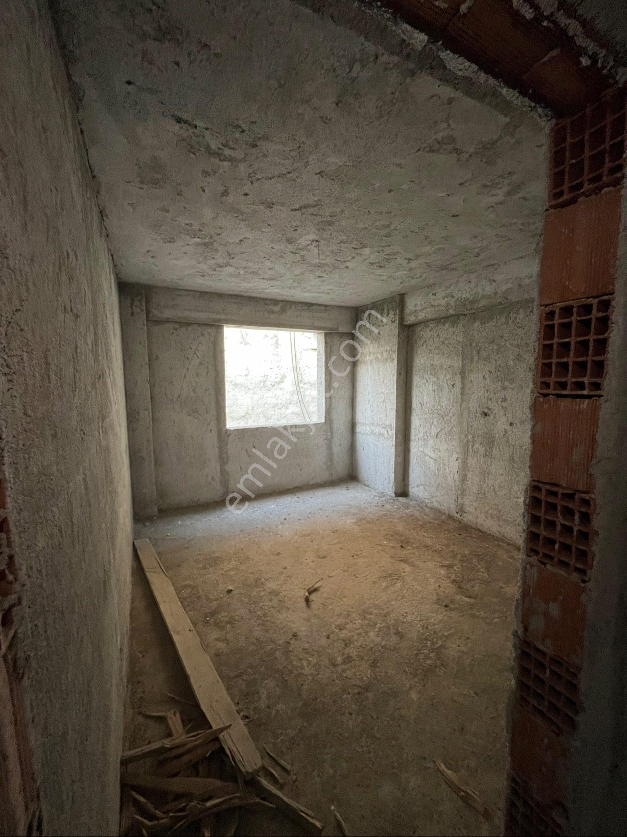 Bozyurt Mahallesinde Satılık Kaba İnşaatı Bitmiş Villa - Görsel 32