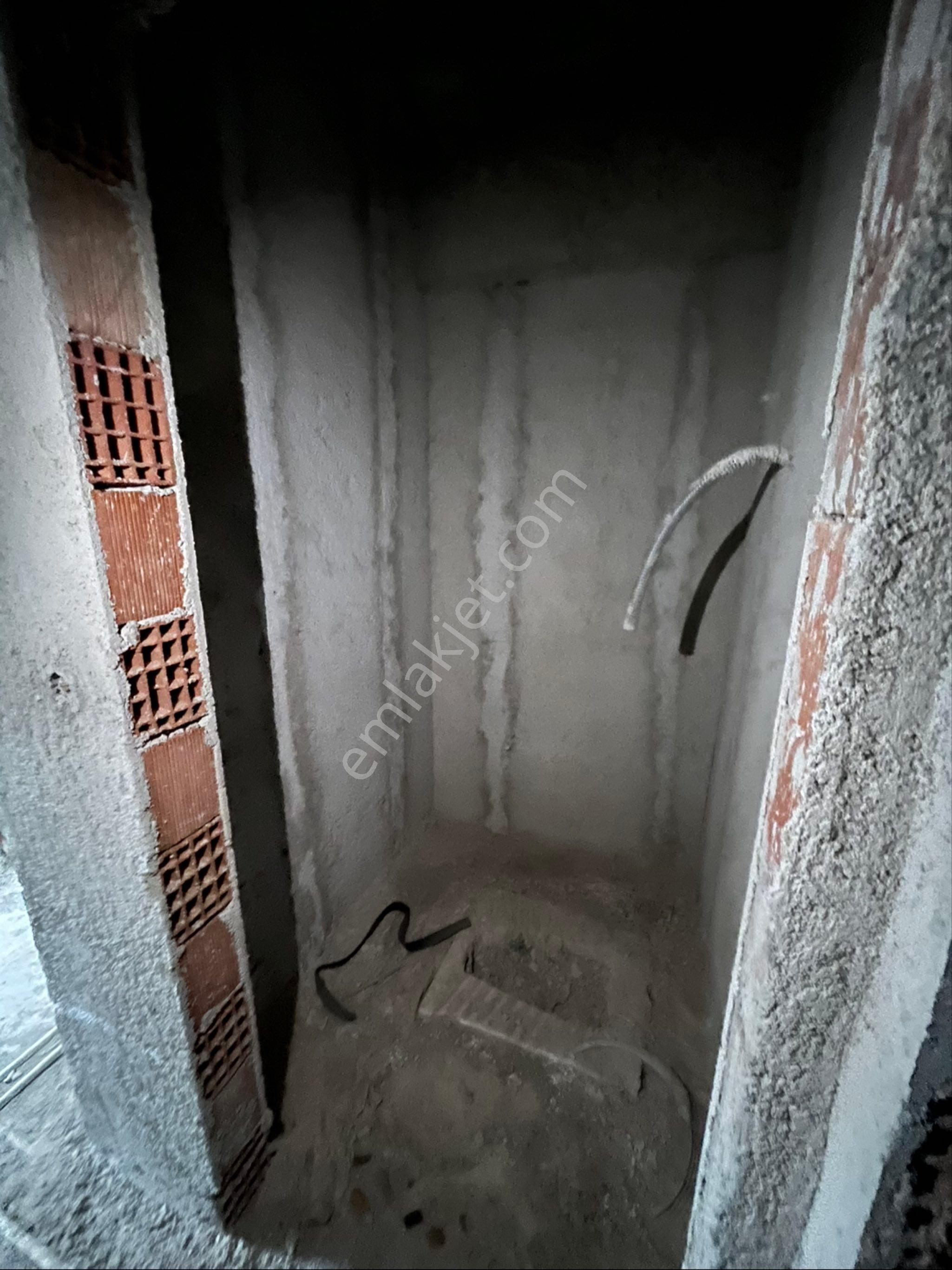 Bozyurt Mahallesinde Satılık Kaba İnşaatı Bitmiş Villa - Görsel 28