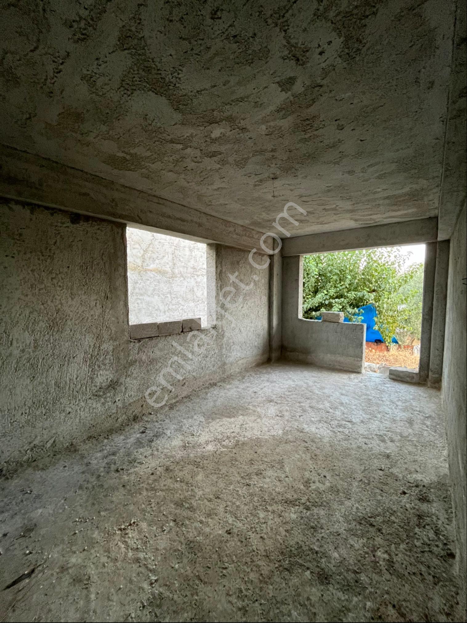 Bozyurt Mahallesinde Satılık Kaba İnşaatı Bitmiş Villa - Görsel 17
