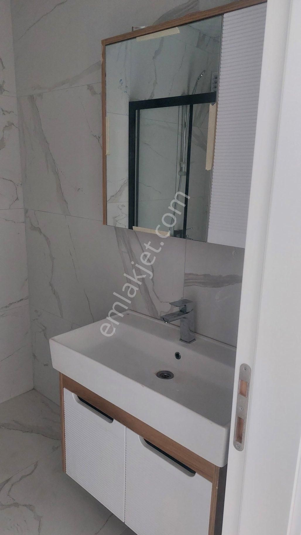 Nezih Bir Sitede 2+1 Satılık Bahçe Katı Daire - Görsel 18