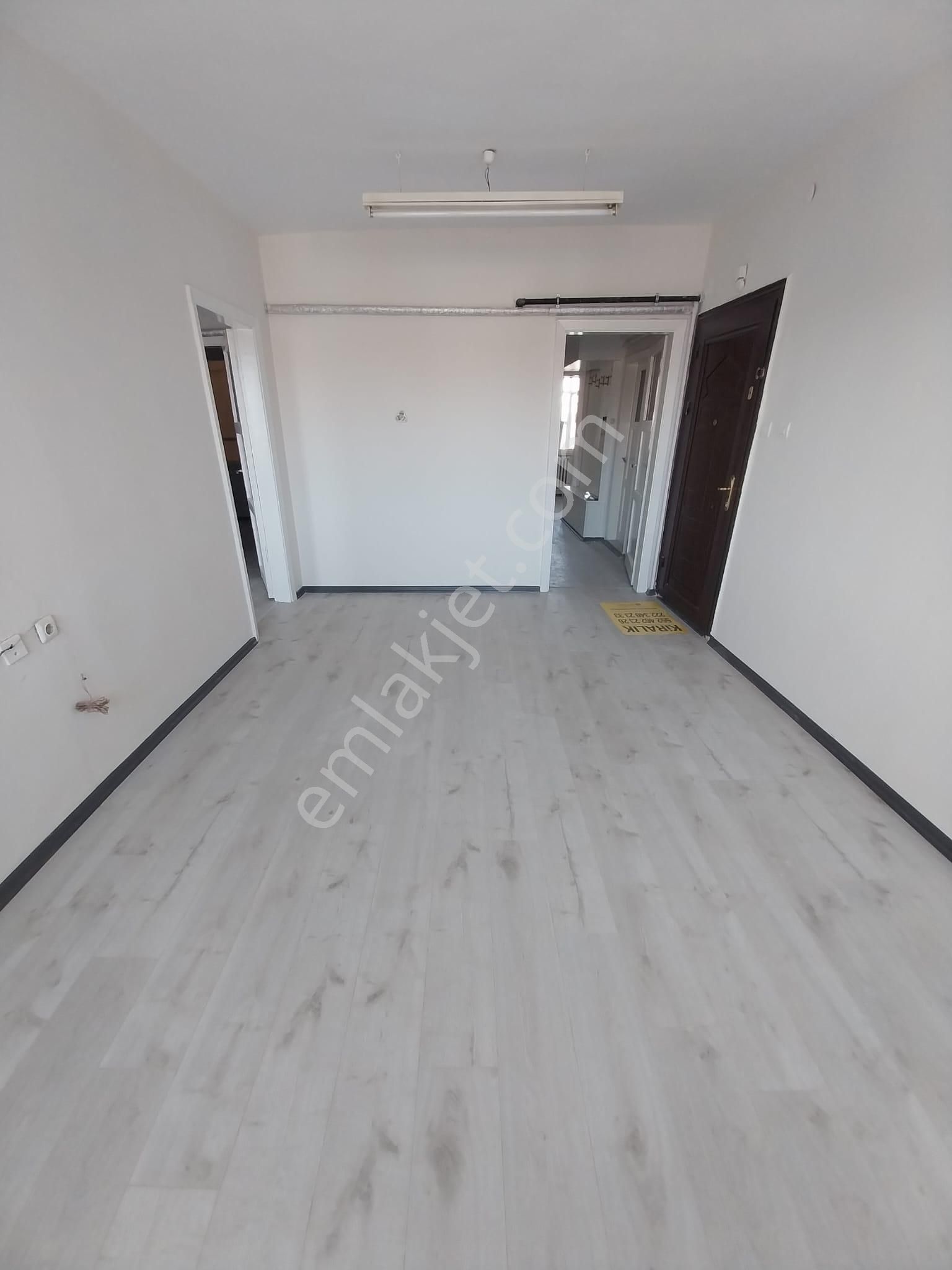 Gökmeydan Mah. Sevgi Yolu Yanı Kiralık 3+1 Daire