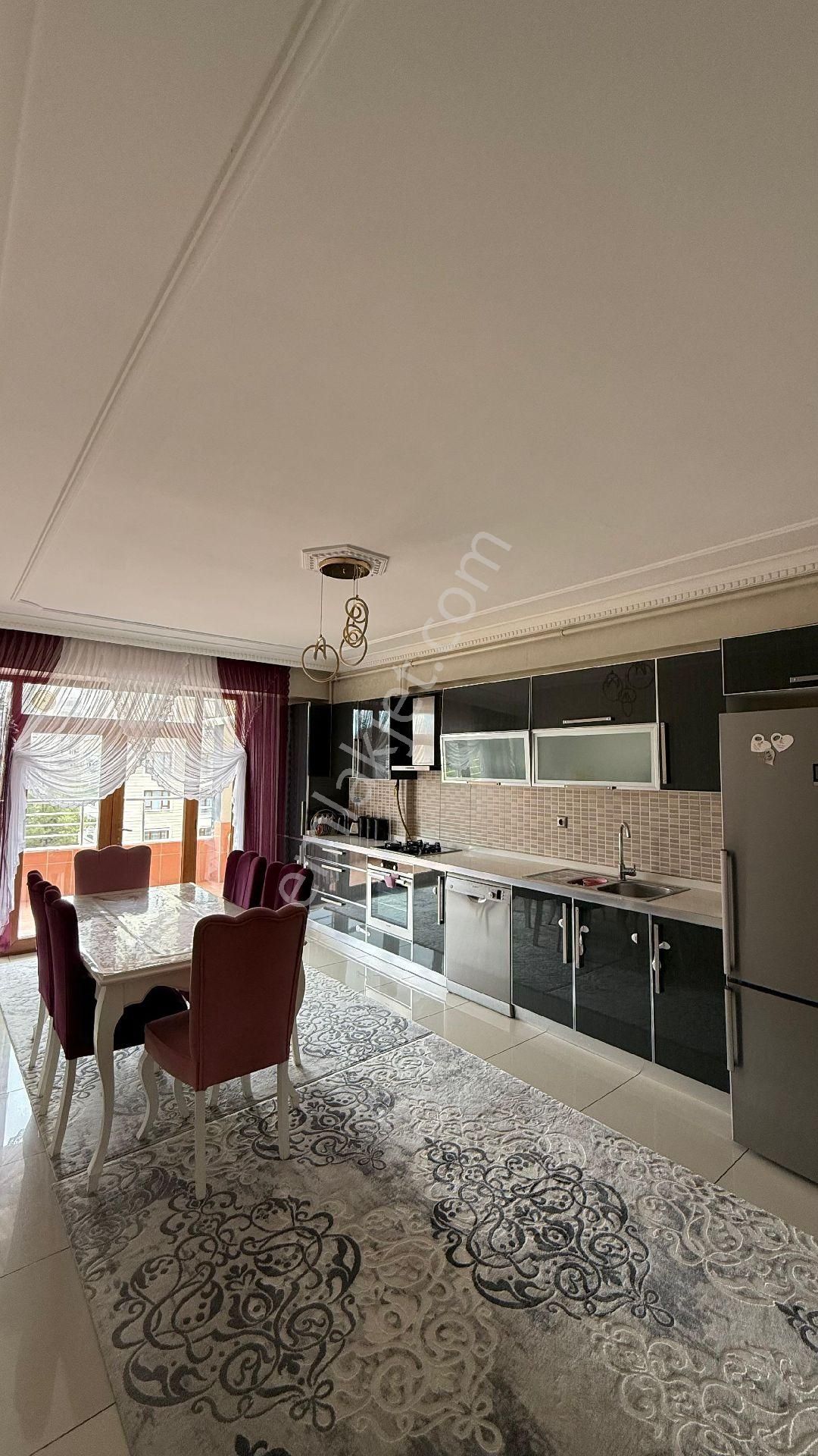 75 Park Karşısı 4+1 Ultra Lüks Acil Satılık Daire