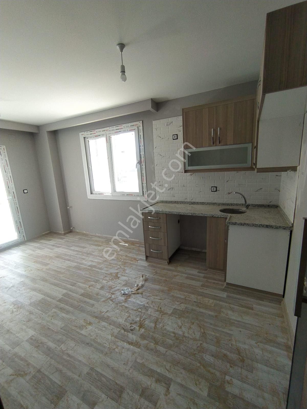 Birlik'ten Çarkıparede 1+1 Kiralık Daire