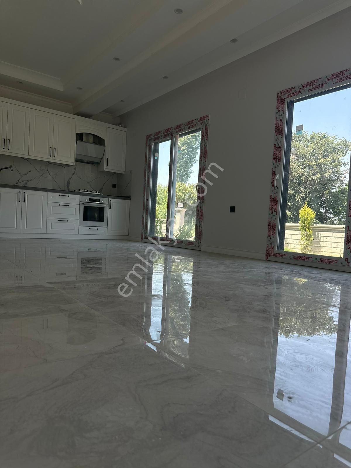 Dalaman Karaçalı Mahallesi Site İçi Havuzlu Tripleks Villa - Görsel 4