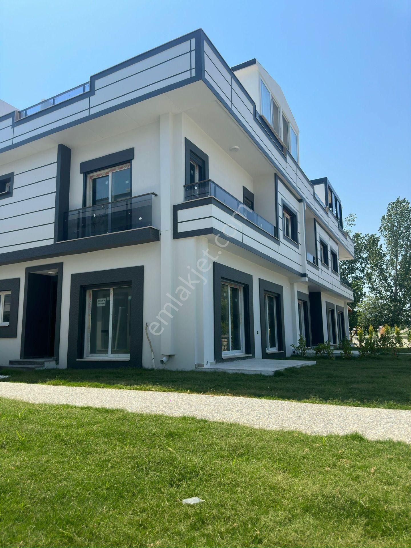 Dalaman Karaçalı Mahallesi Site İçi Havuzlu Tripleks Villa - Görsel 2