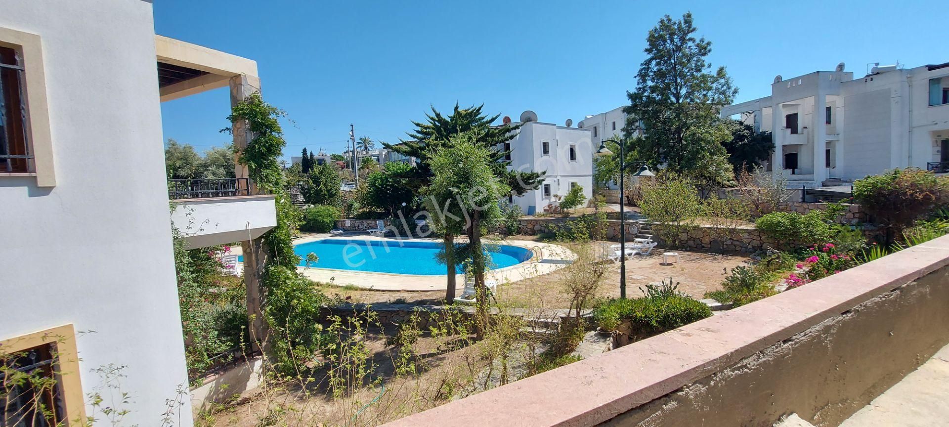 Merkez Marinaya Yürüme Mesafesinde Havuzlu Bakımlı Elit Sitede - Görsel 14