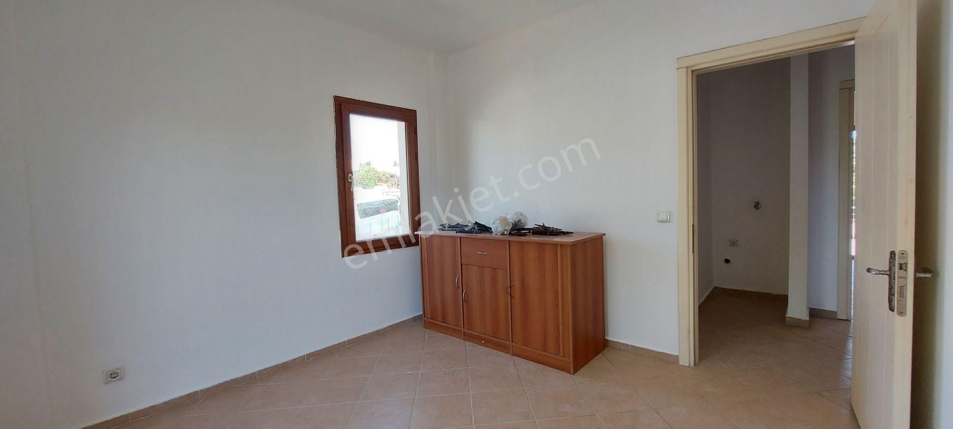 Merkez Marinaya Yürüme Mesafesinde Havuzlu Bakımlı Elit Sitede - Görsel 22