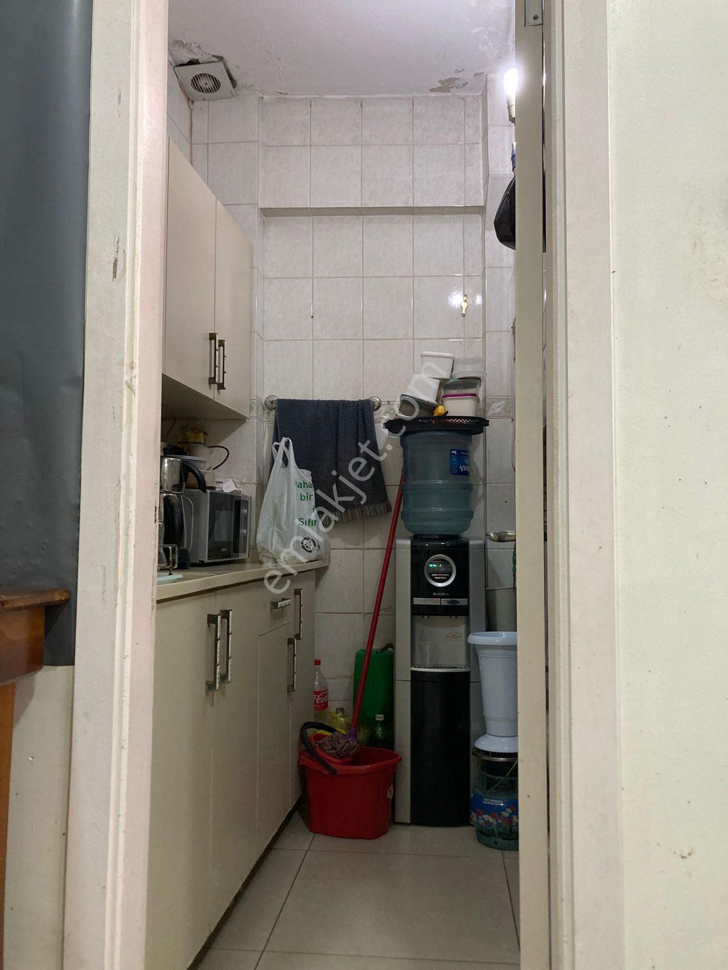 Nazilli Kuaförler Sokağında Satılık 140m² 3 Katlı Dükkan - Görsel 11